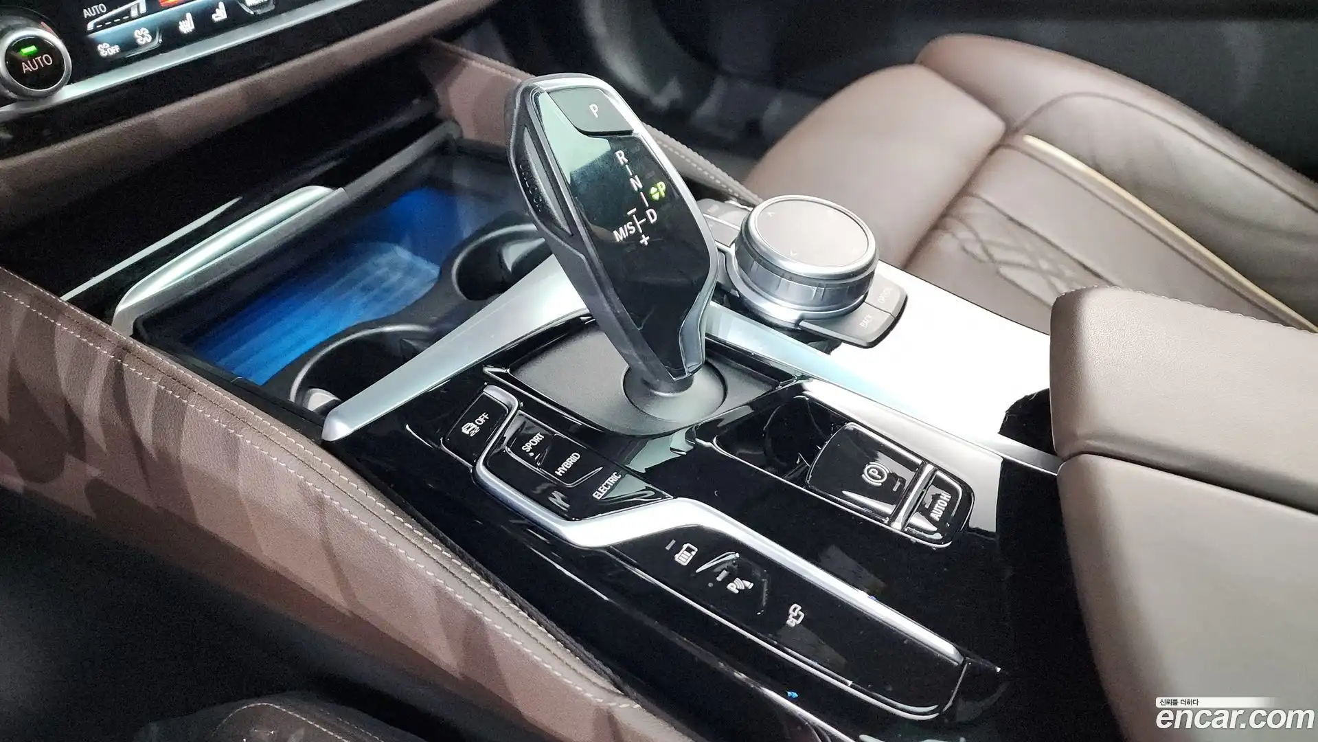 5-Series BMW 2022.1-INNER-009