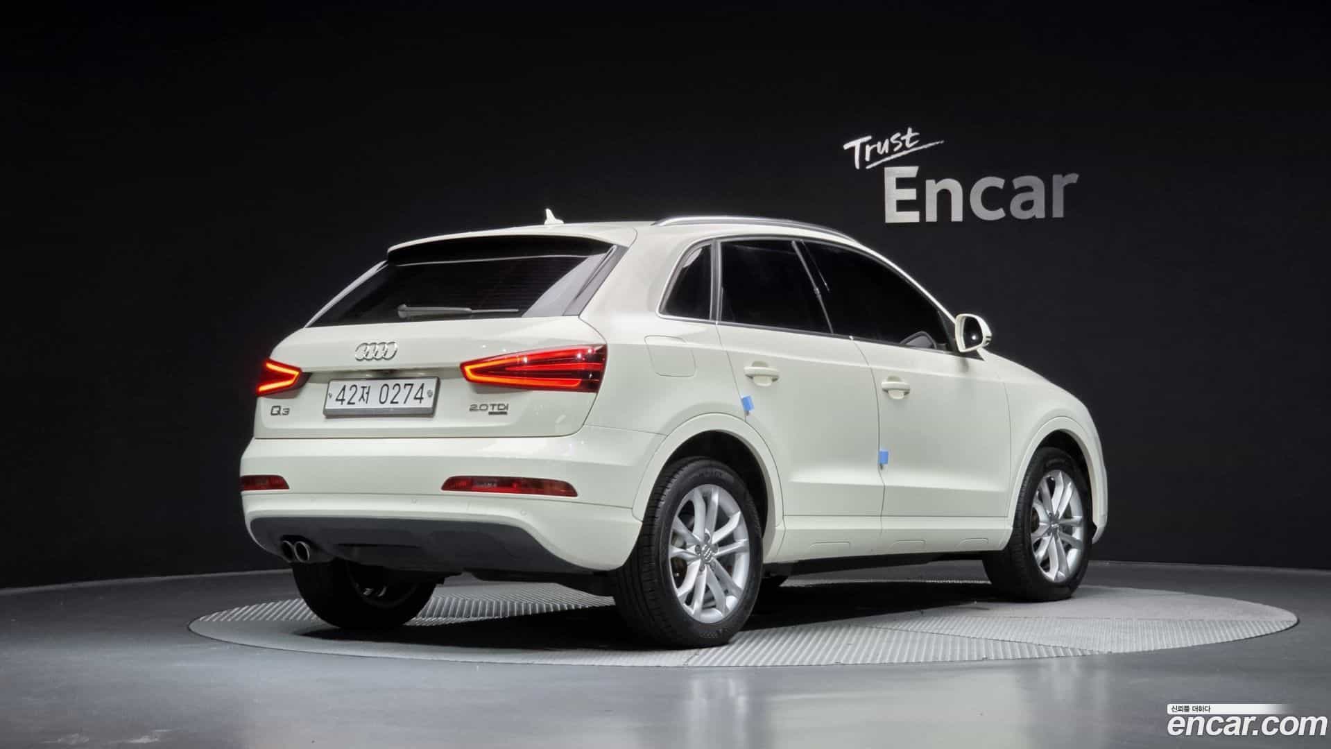 Q3 Audi 2014.7-OUTER-002