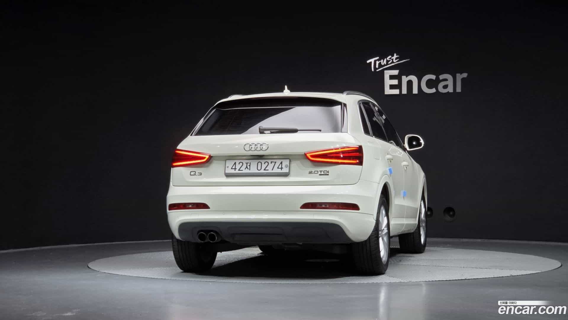 Q3 Audi 2014.7-OUTER-004
