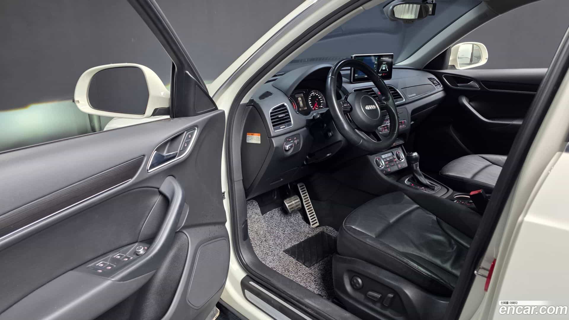 Q3 Audi 2014.7-INNER-010