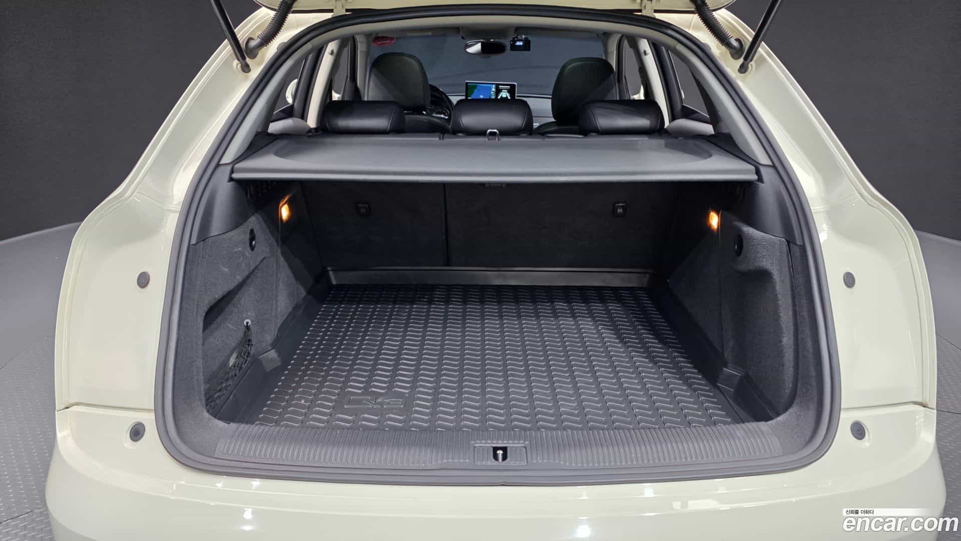 Q3 Audi 2014.7-OPTION-024
