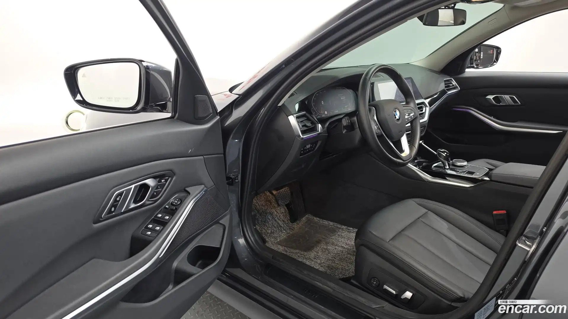 3-Series BMW 2021.0-INNER-010
