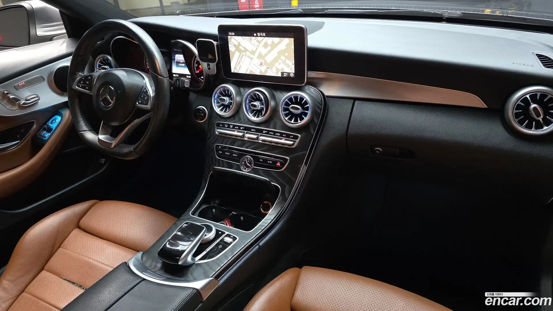 C-Class Mercedes-Benz 2017.5-INNER-007