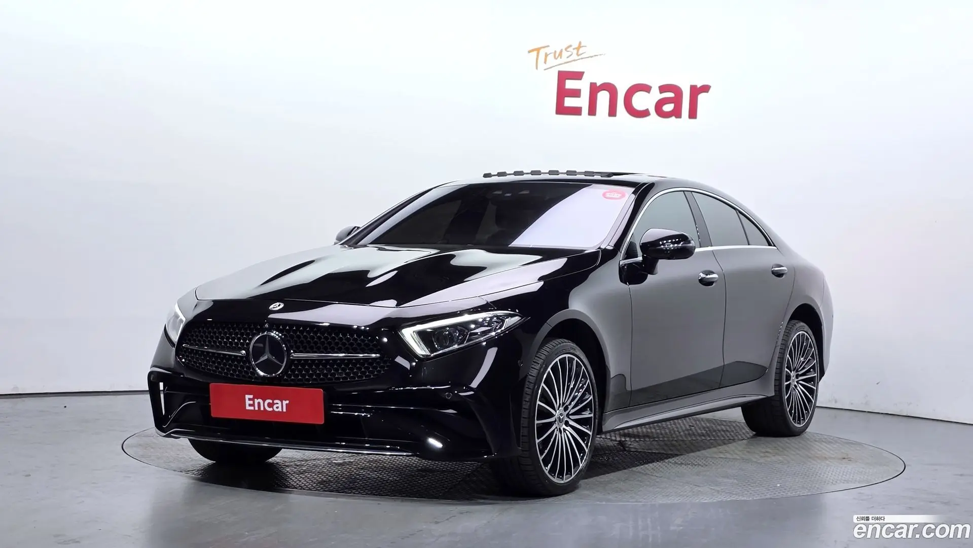 Main__Slider__Photo:CLS-Class Mercedes-Benz 2022.6-0