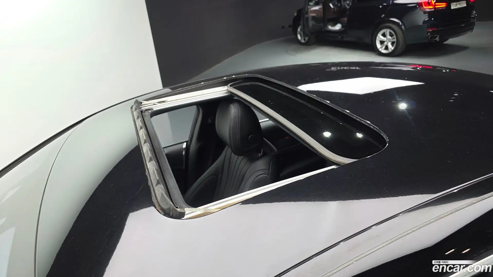CLS-Class Mercedes-Benz 2022.6-OPTION-020