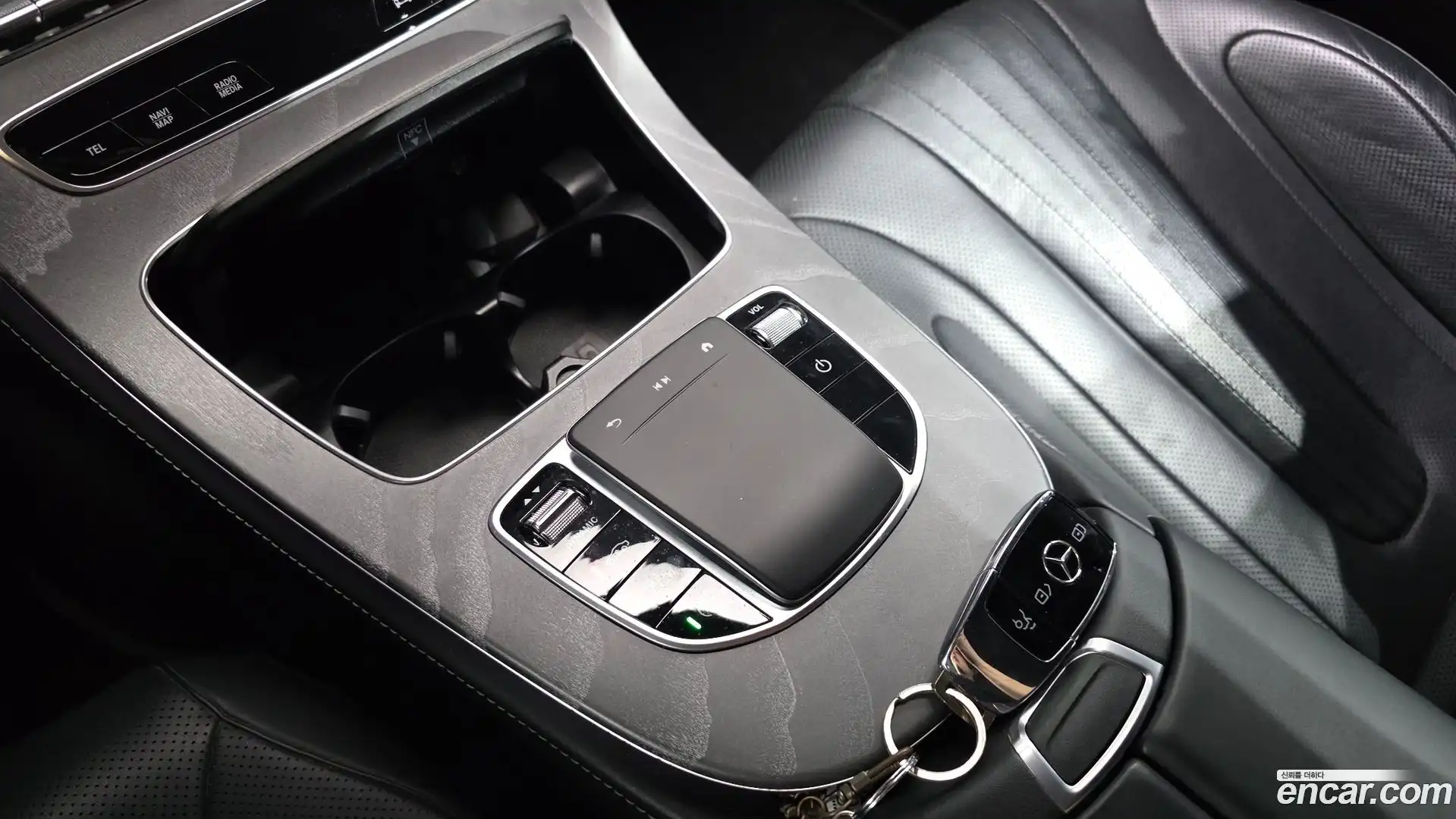 CLS-Class Mercedes-Benz 2022.6-OPTION-023