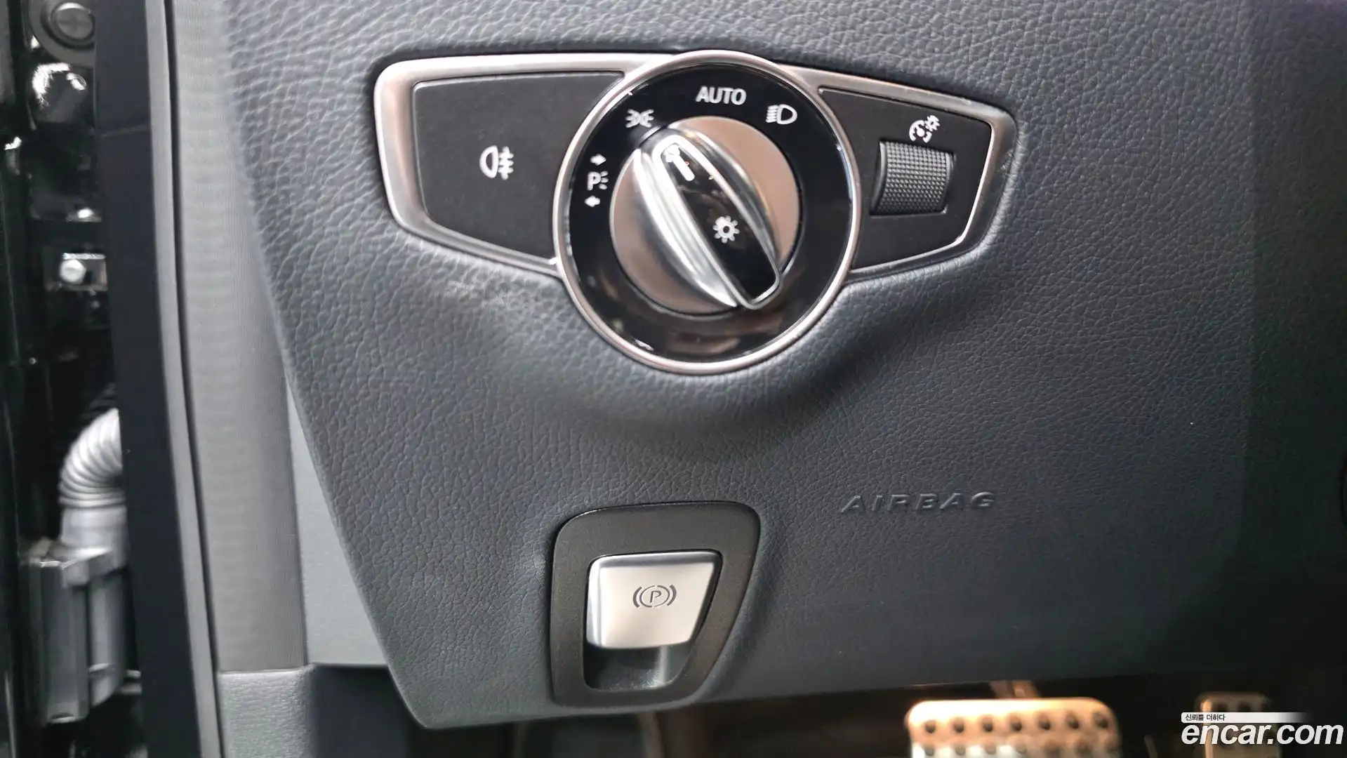 CLS-Class Mercedes-Benz 2022.6-OPTION-040