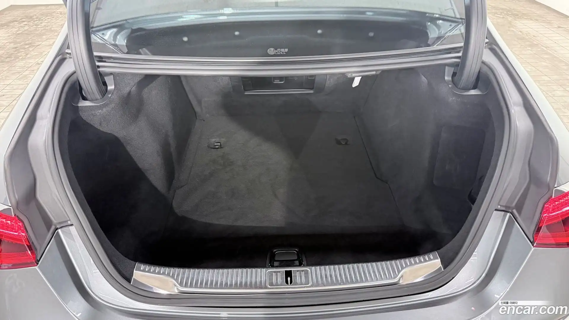 S-Class Mercedes-Benz 2022.10-OPTION-015
