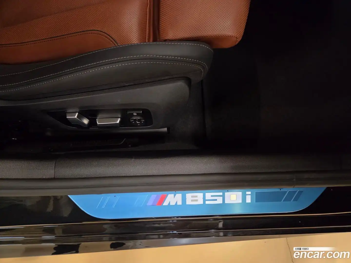 8-Series BMW 2024.10-OPTION-022