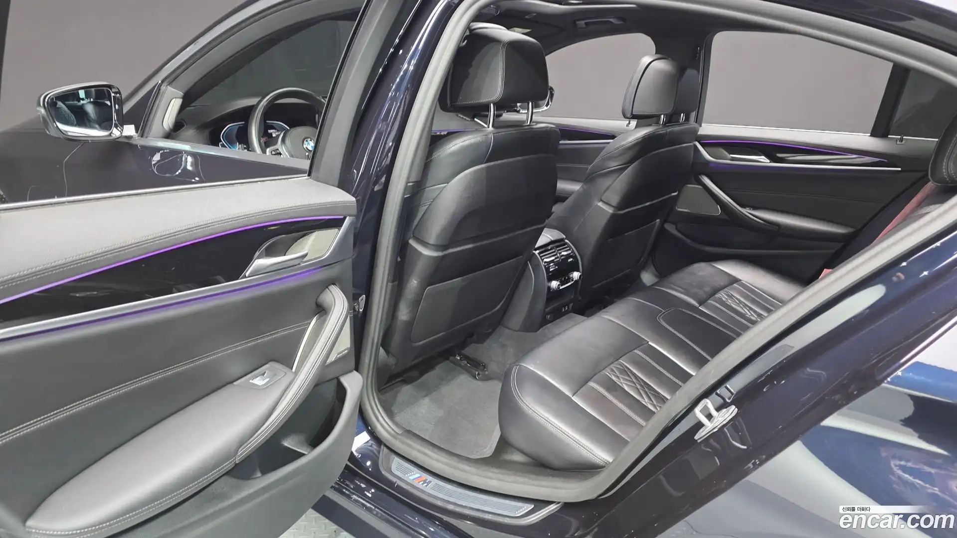 5-Series BMW 2021.4-OPTION-016