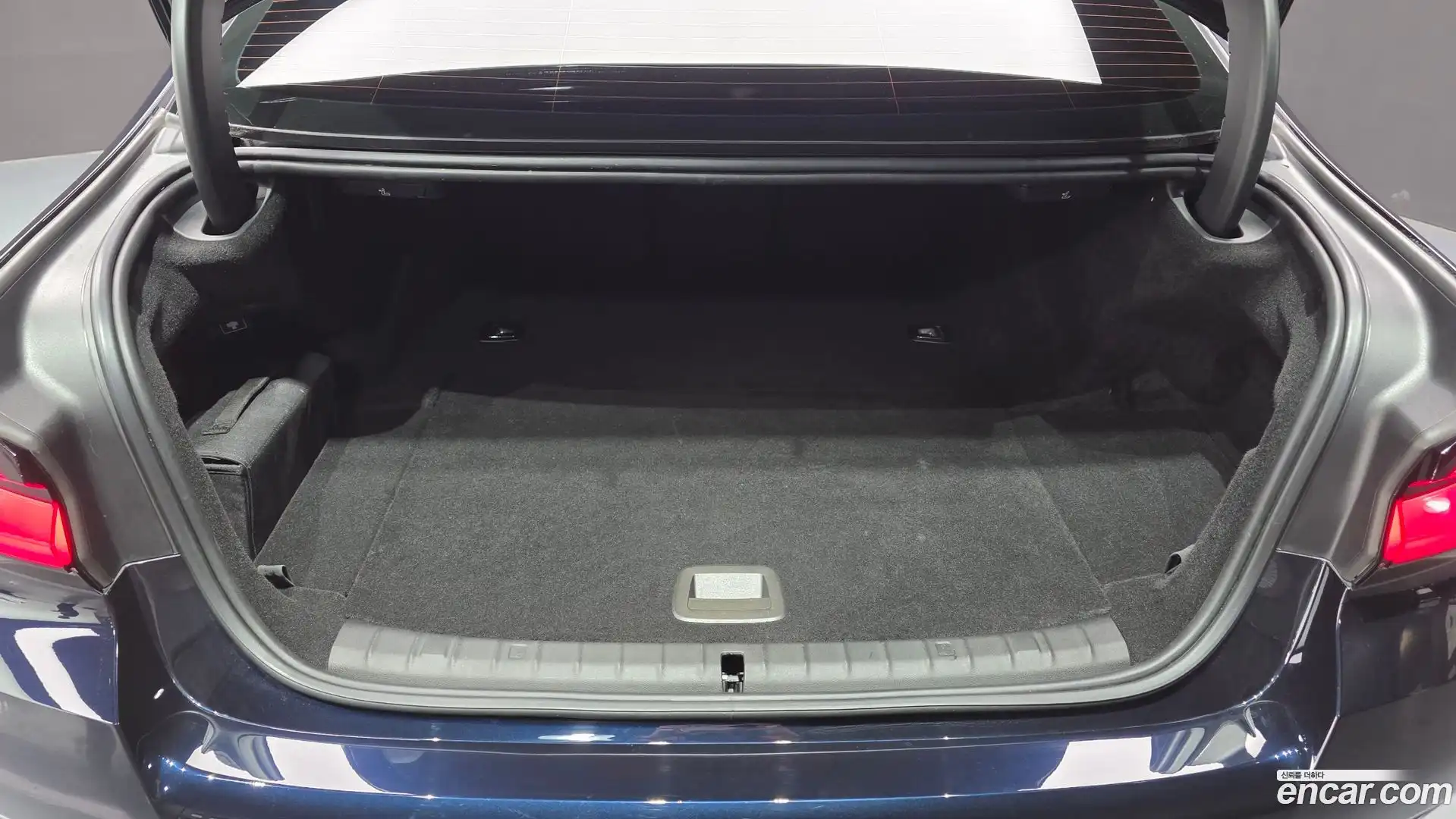 5-Series BMW 2021.4-OPTION-022