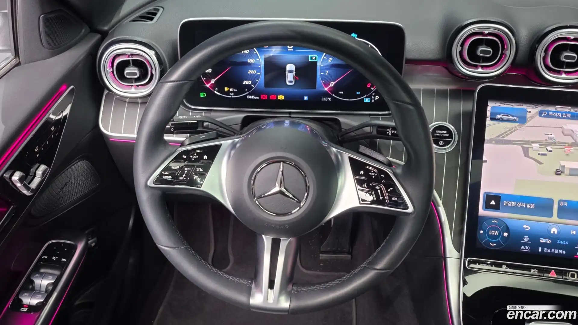 C-Class Mercedes-Benz 2022.3-OPTION-017