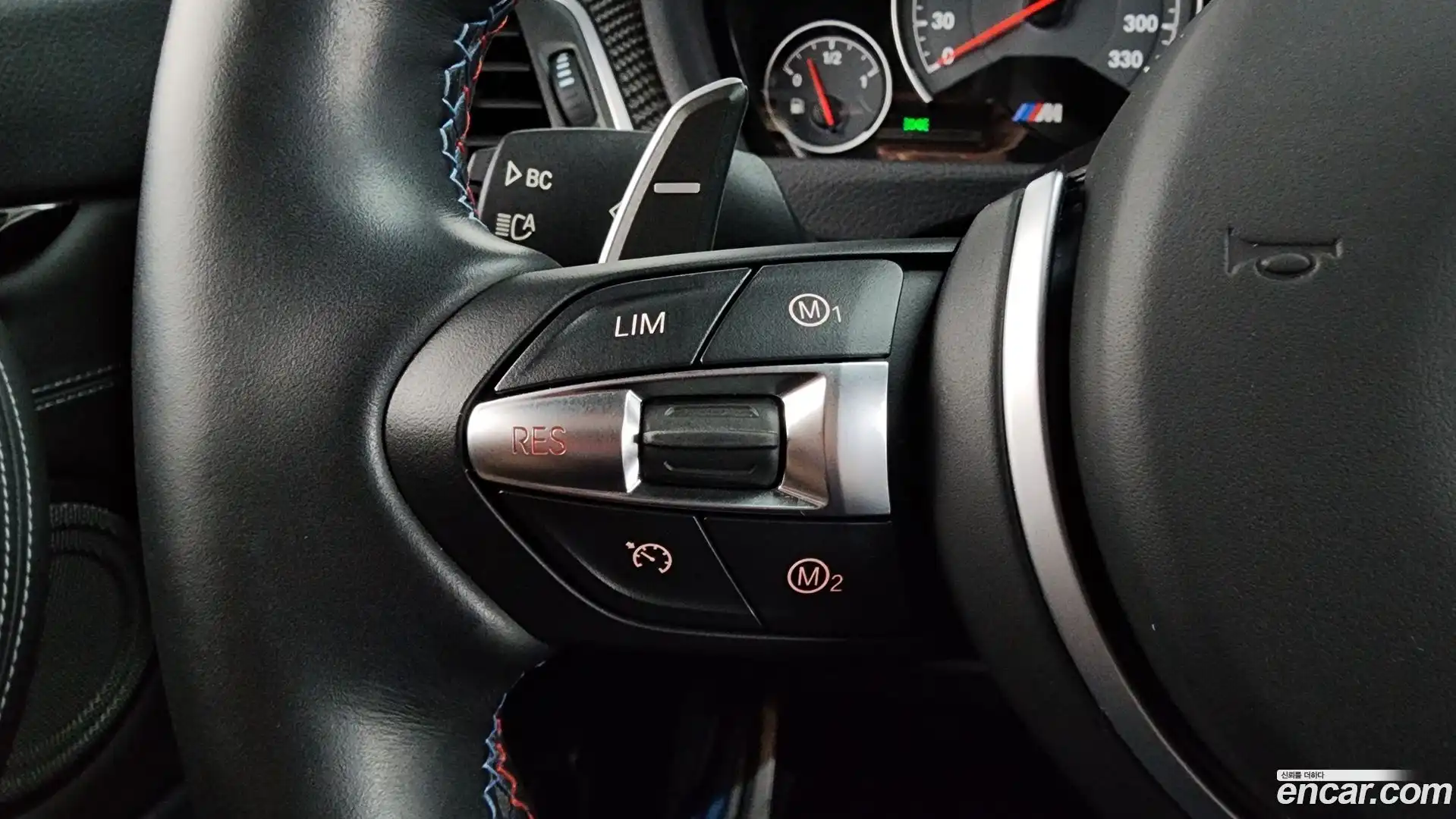 M4 BMW 2017.4-OPTION-021