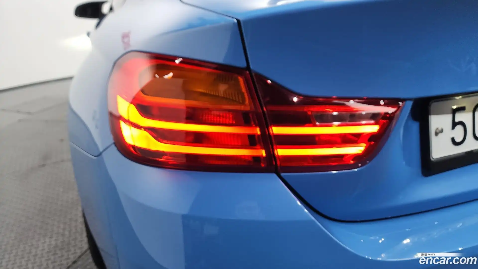 M4 BMW 2017.4-OUTER-033