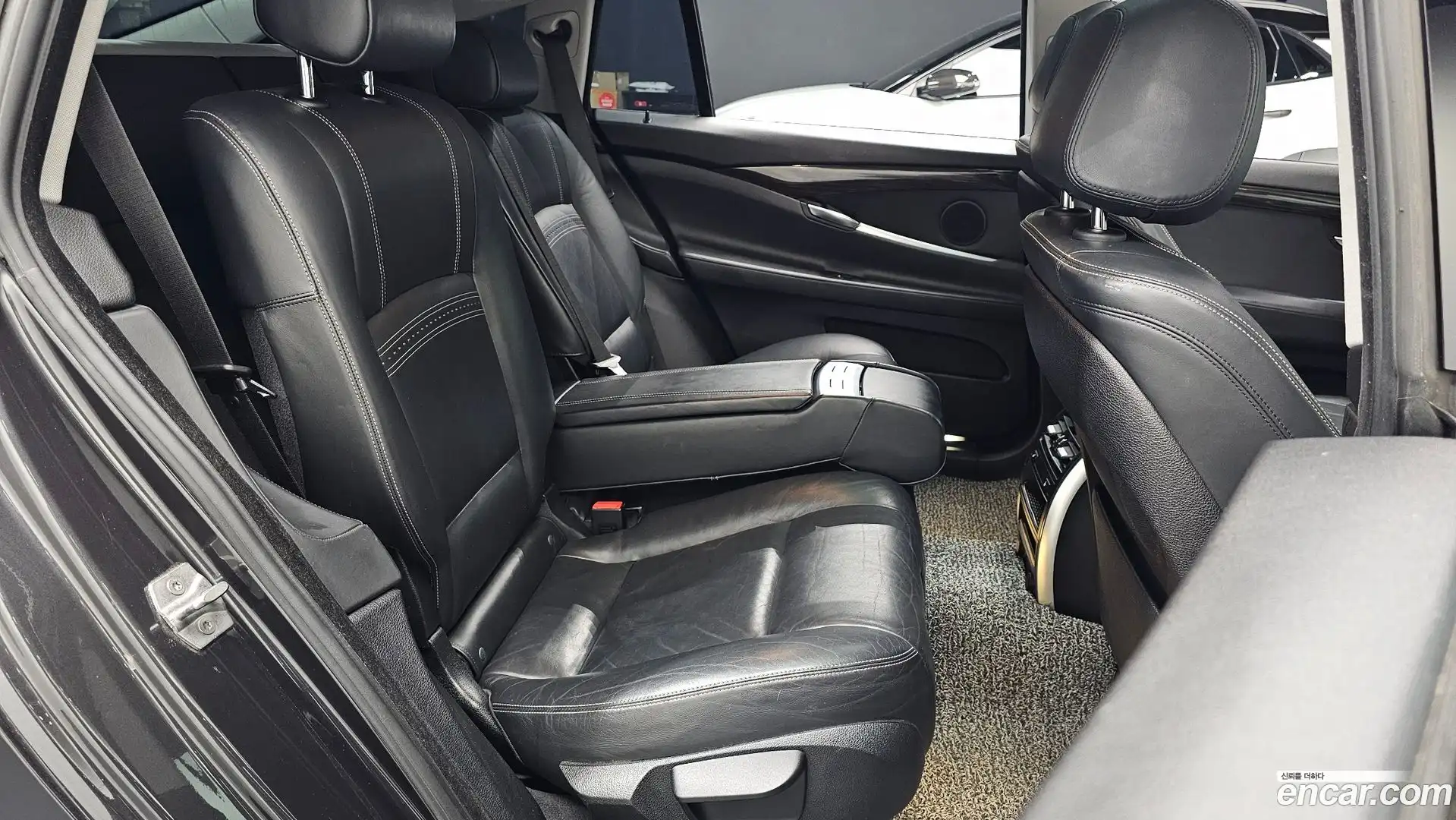 Gran Turismo BMW 2015.10-OPTION-016
