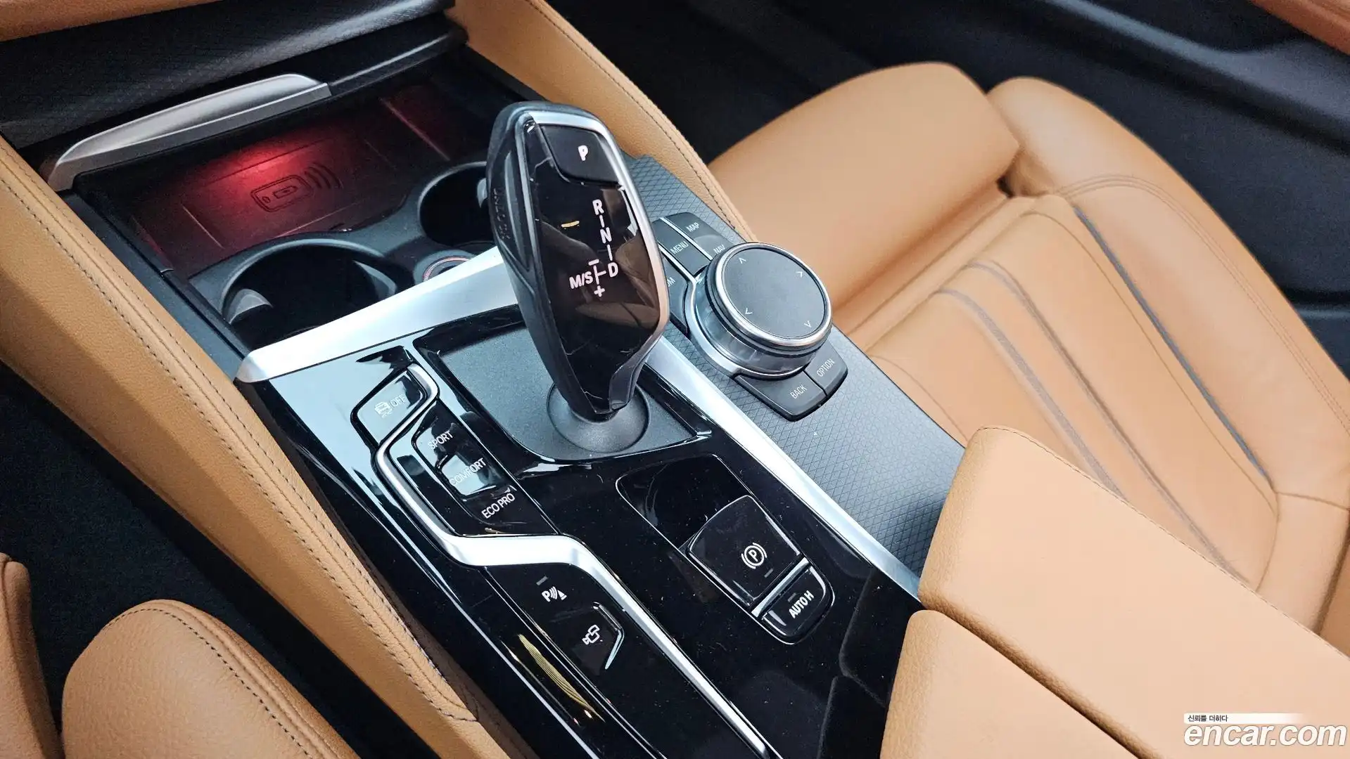 5-Series BMW 2023.6-INNER-009