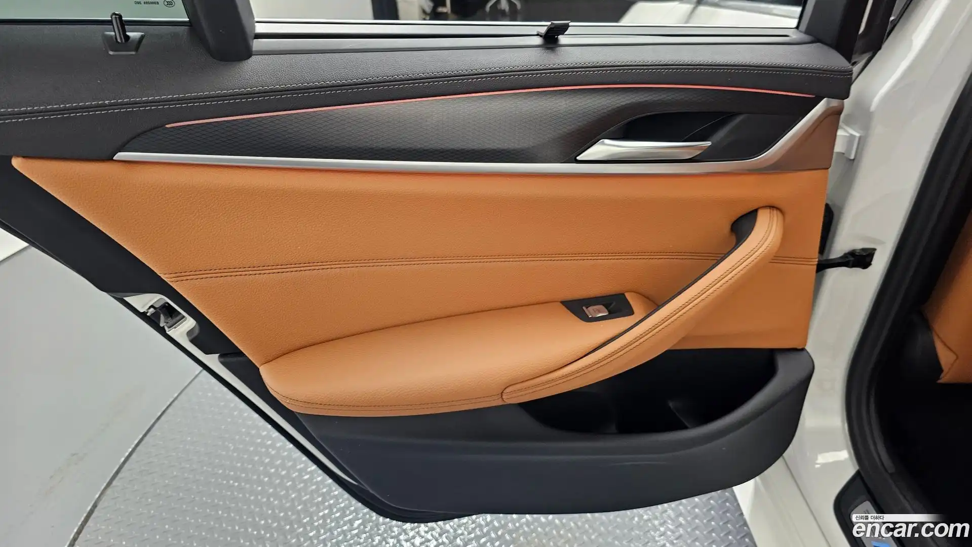 5-Series BMW 2023.6-INNER-035