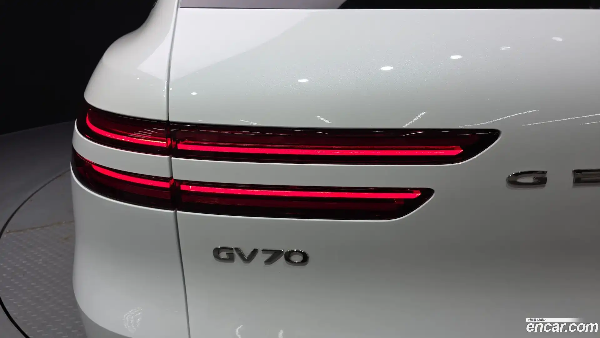 GV70 Genesis 2022.2-OUTER-033