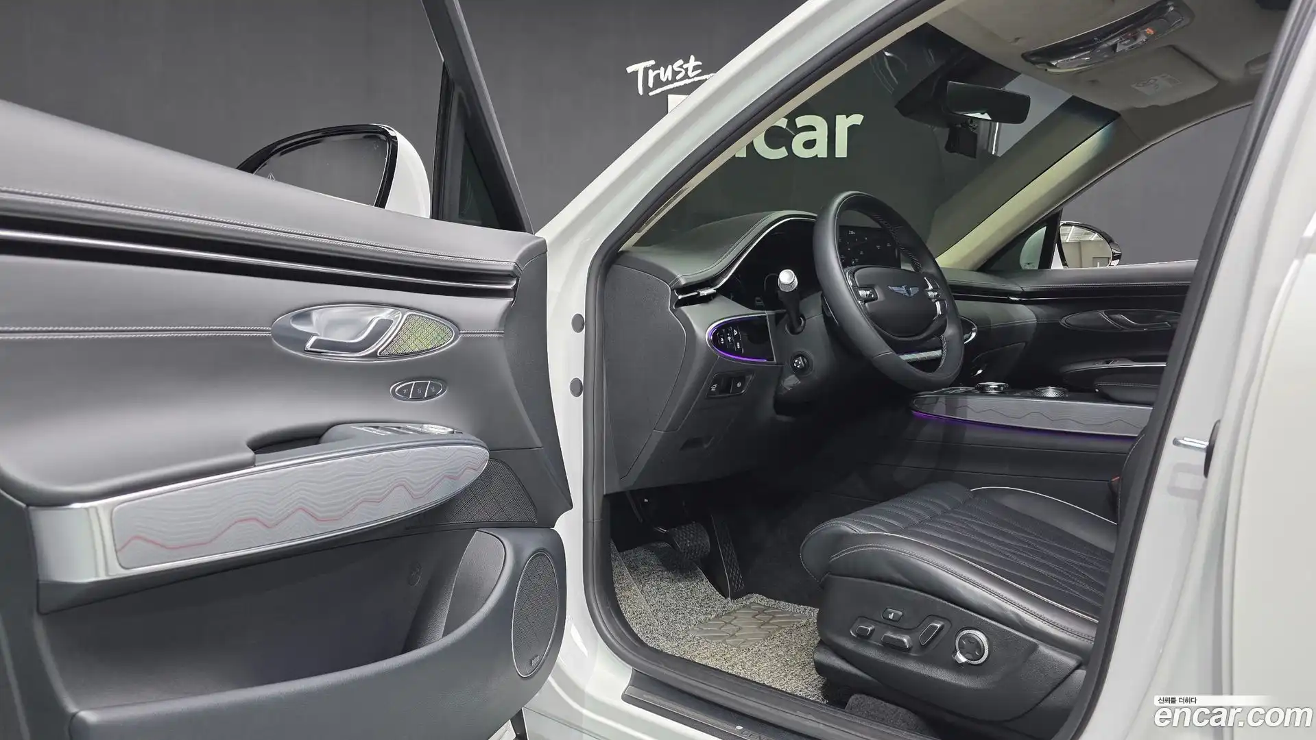 GV70 Genesis 2022.2-INNER-036