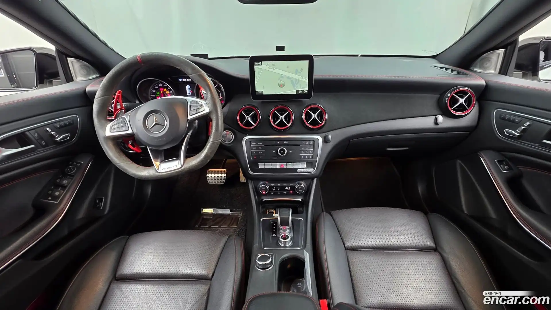 CLA-Class Mercedes-Benz 2017.11-INNER-007