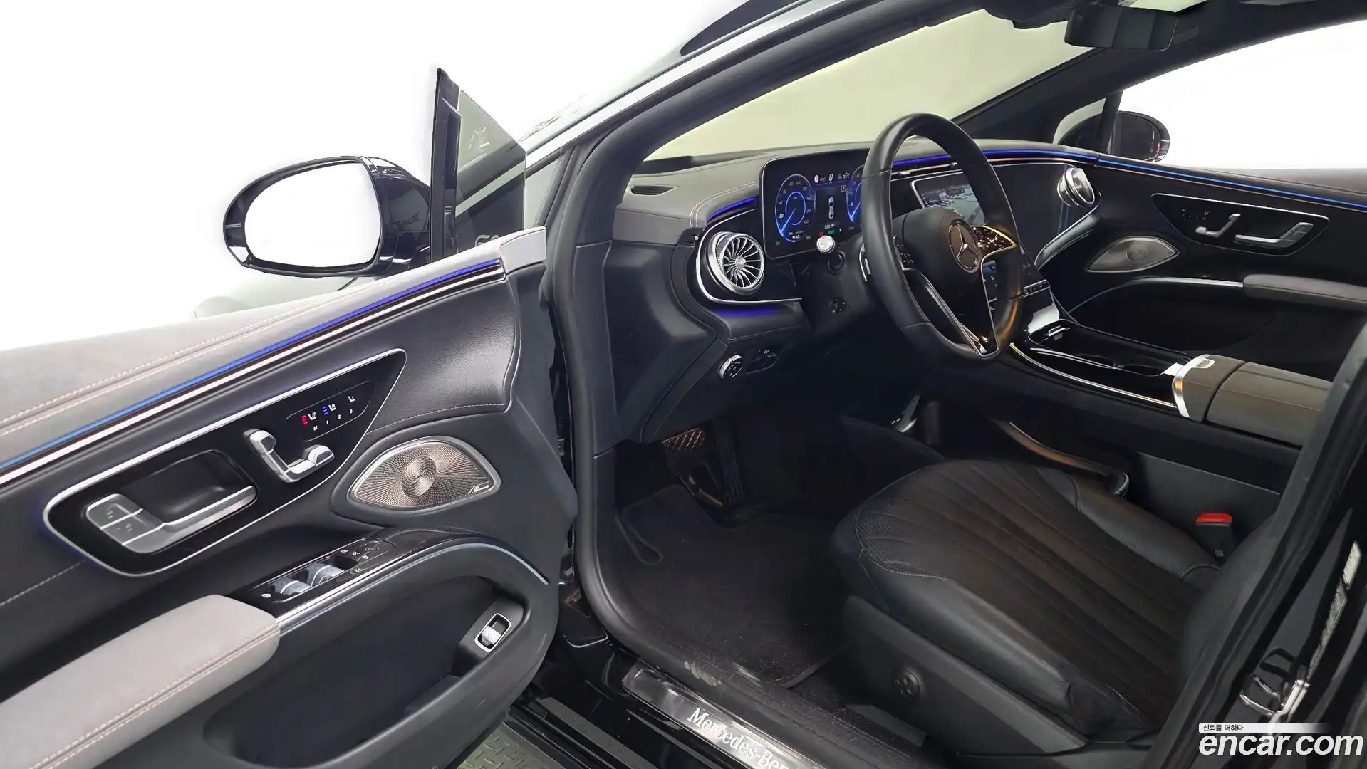 EQS Mercedes-Benz 2023.10-OPTION-015
