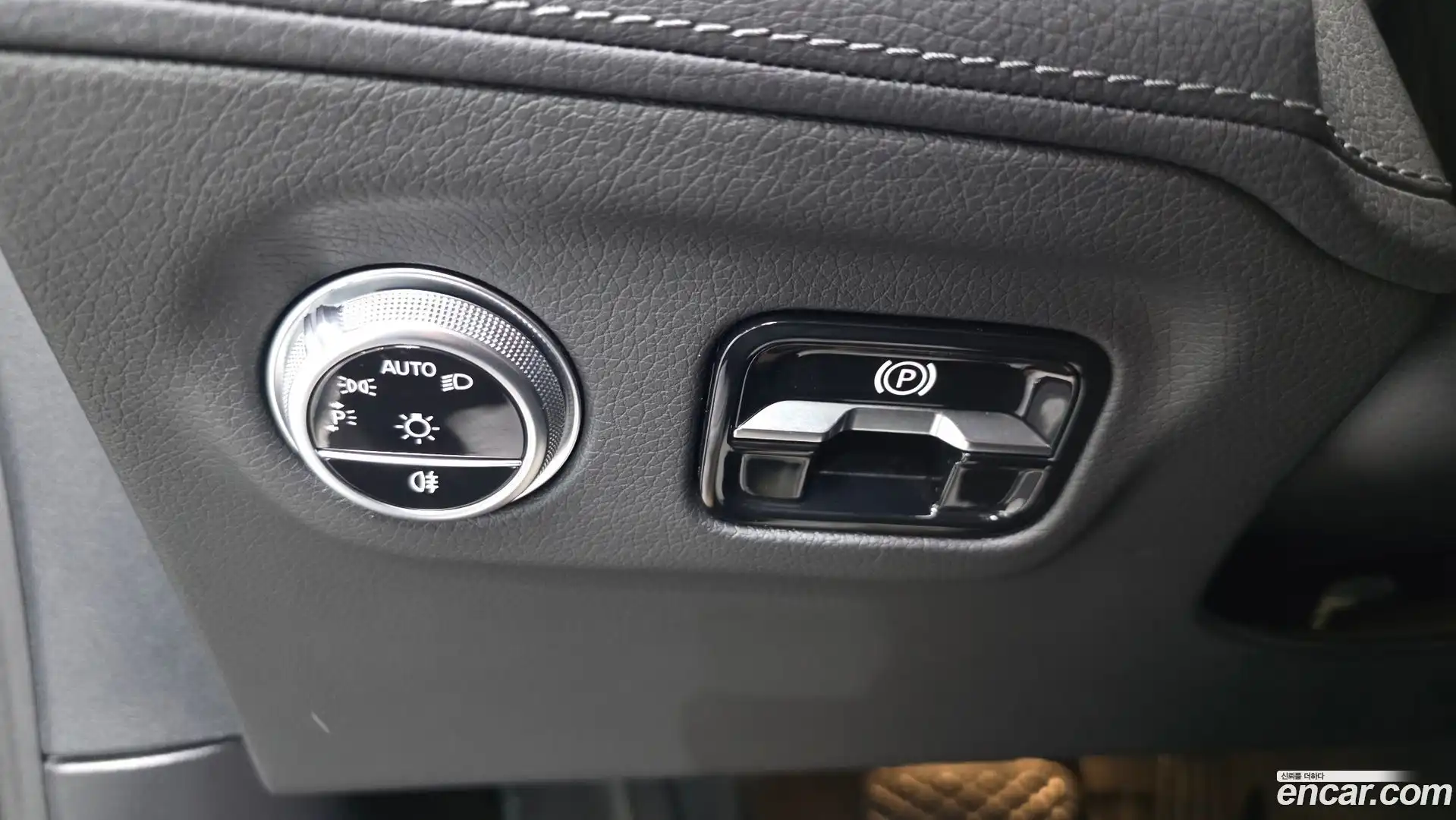 EQS Mercedes-Benz 2023.10-OPTION-041
