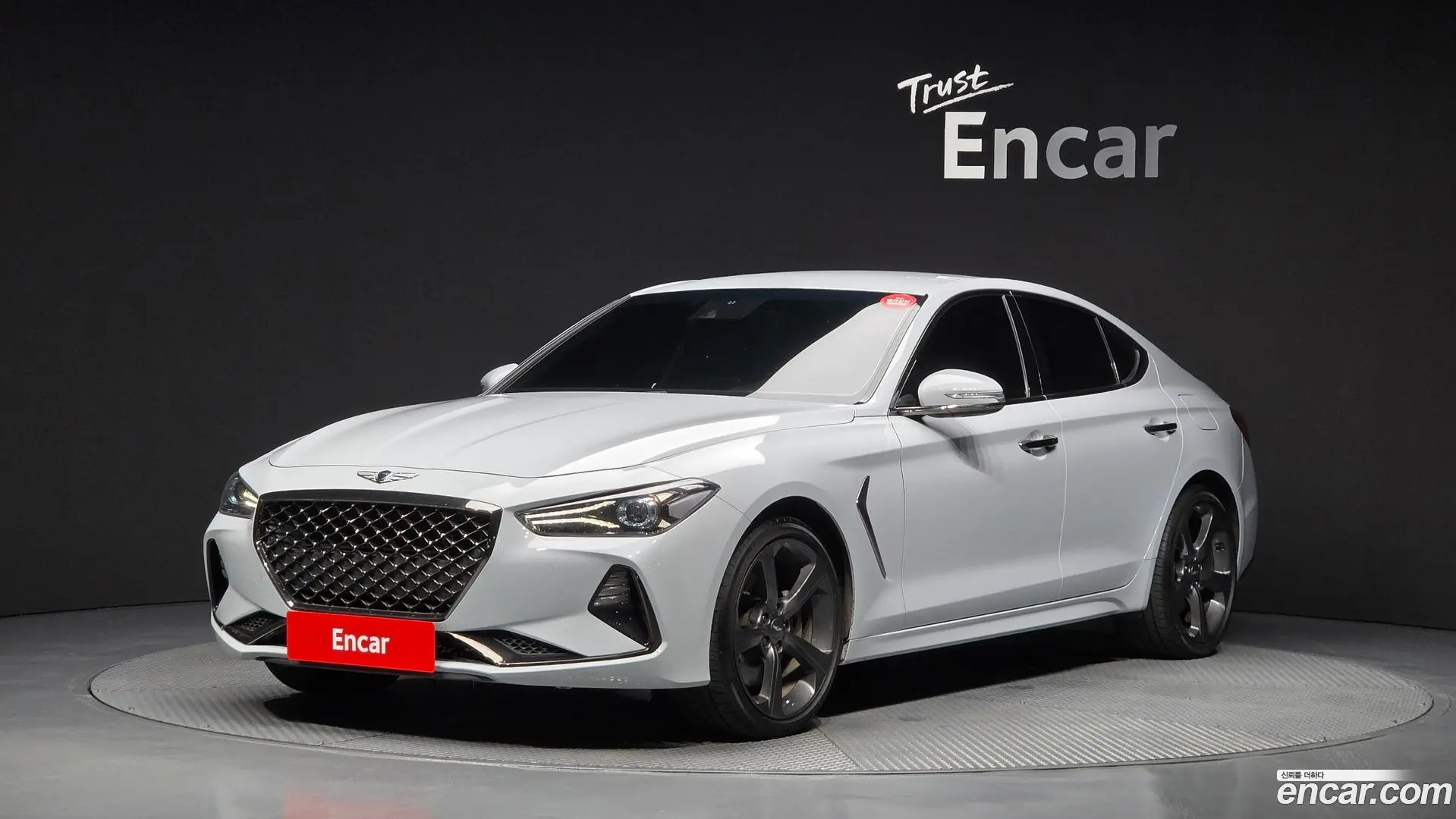 Main__Slider__Photo:G70 Genesis 2019.8-0