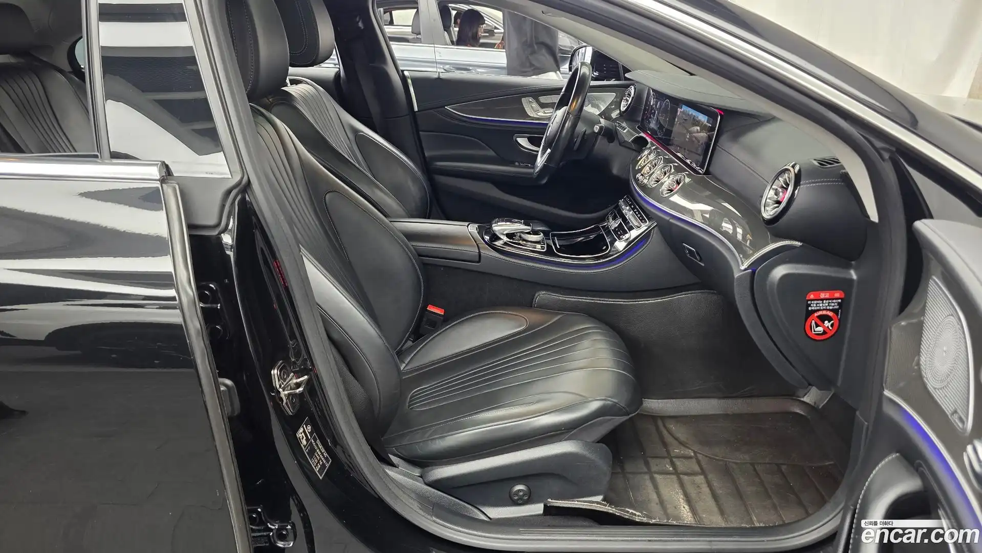 CLS-Class Mercedes-Benz 2019.11-OPTION-015