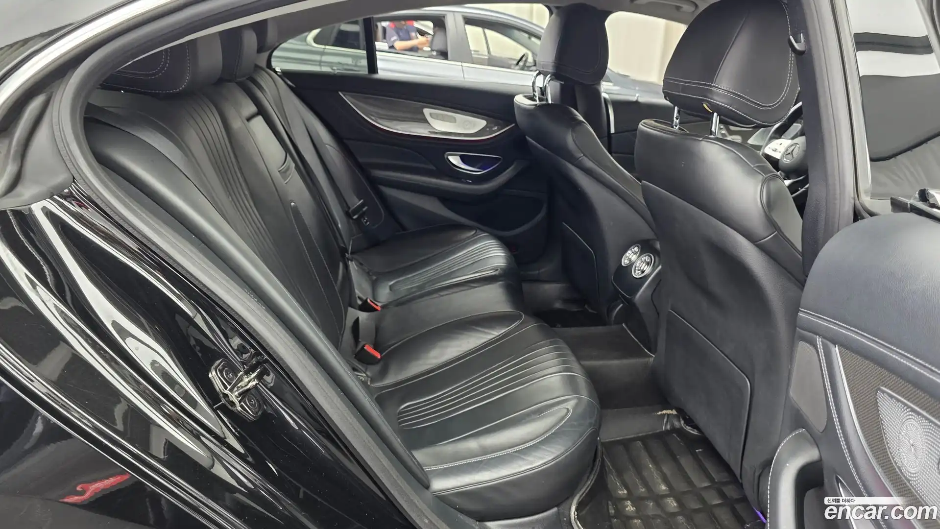 CLS-Class Mercedes-Benz 2019.11-OPTION-016