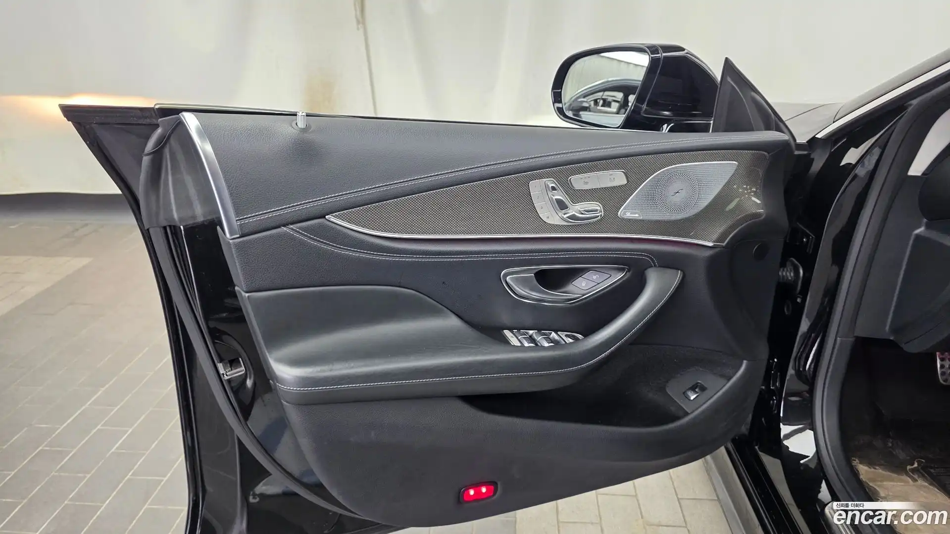 CLS-Class Mercedes-Benz 2019.11-INNER-034