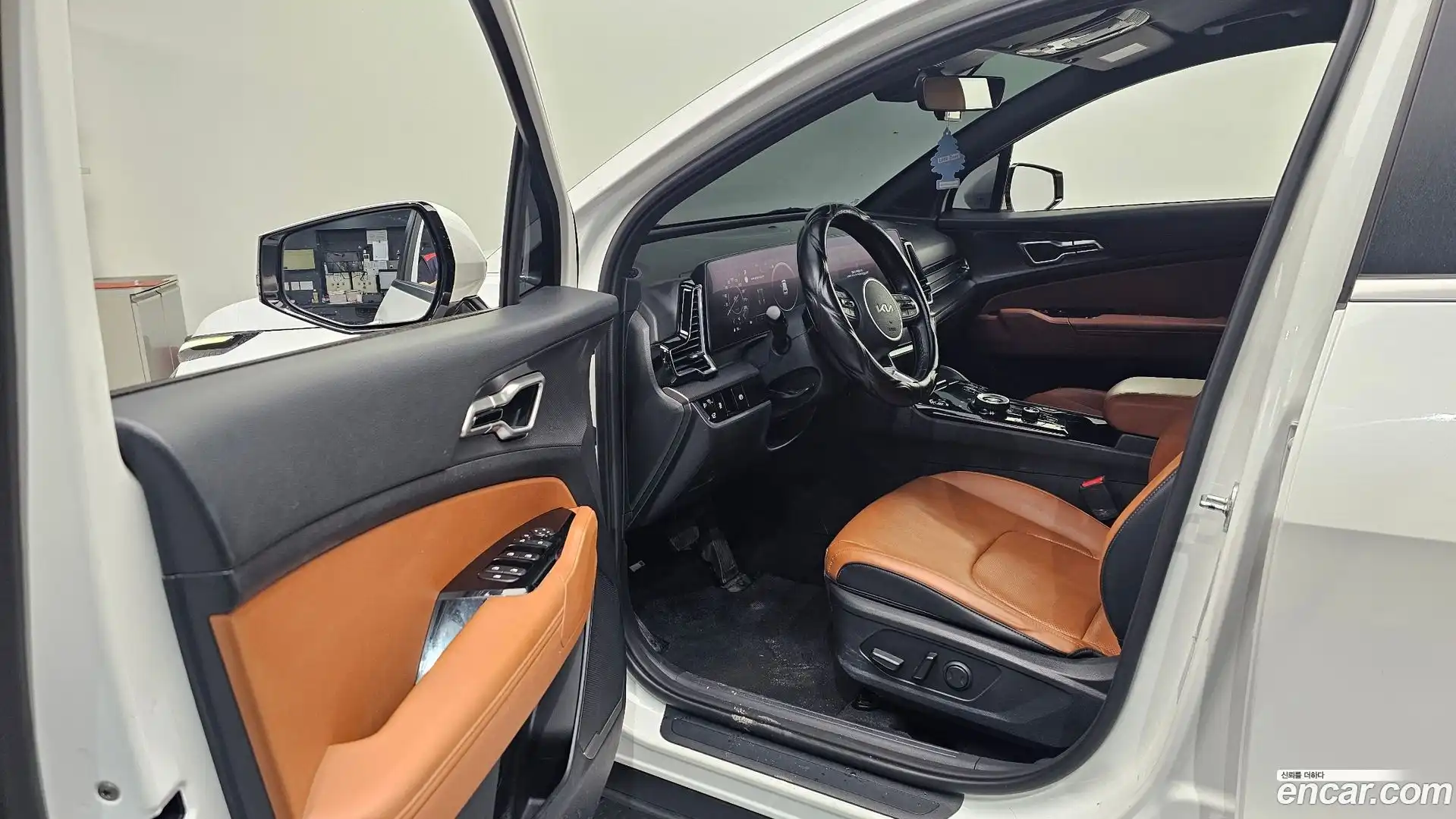 Sportage Kia 2022.8-INNER-010