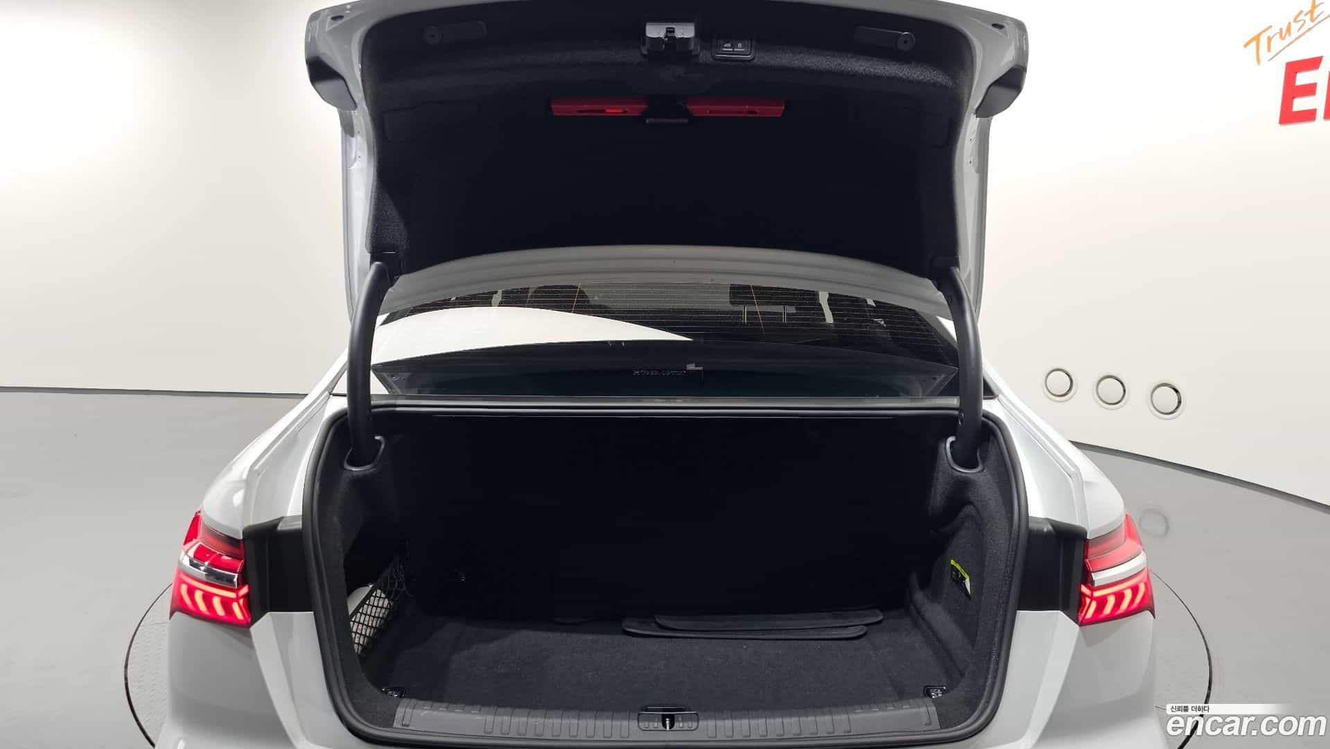 A6 Audi 2020.4-OPTION-022
