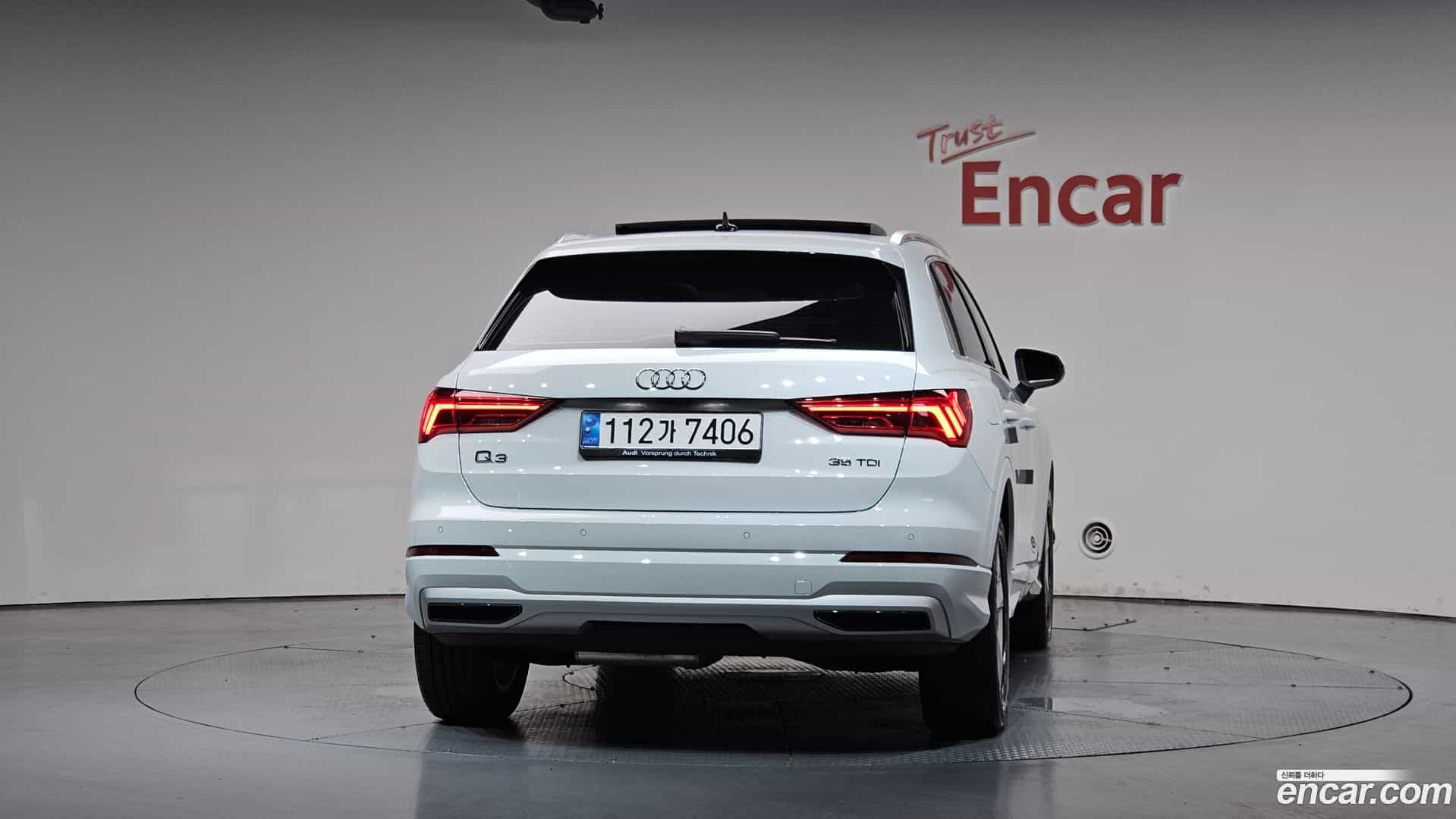 Q3 Audi 2020.11-OUTER-004