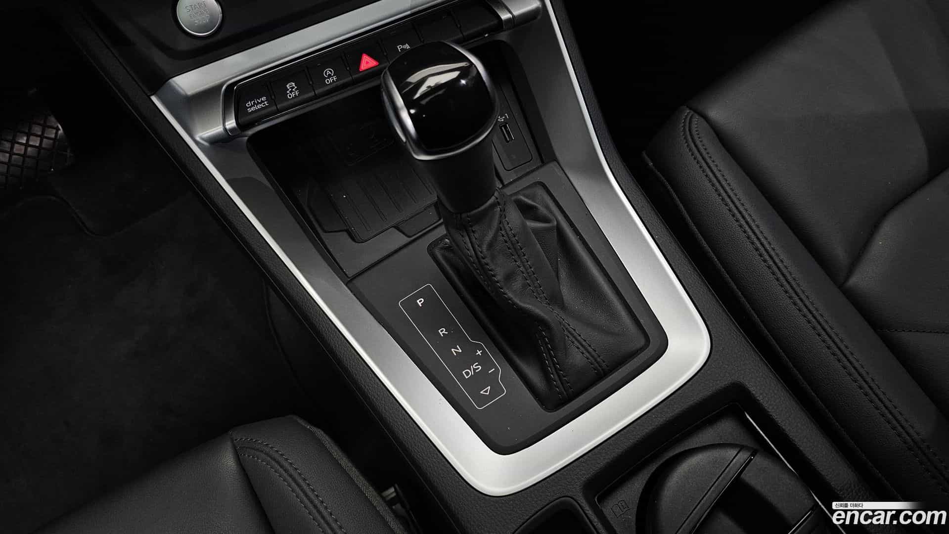 Q3 Audi 2020.11-INNER-009