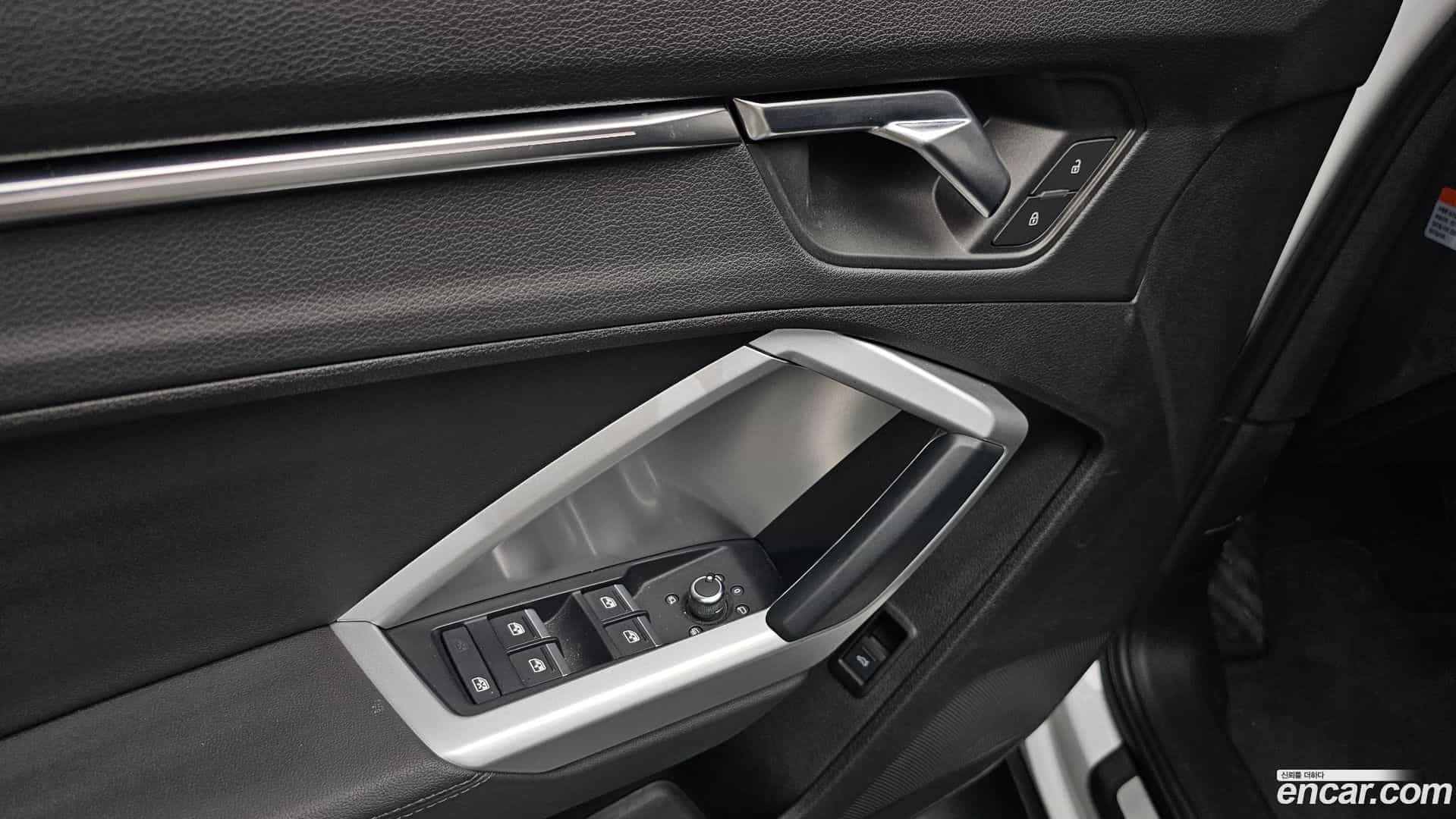 Q3 Audi 2020.11-OPTION-021