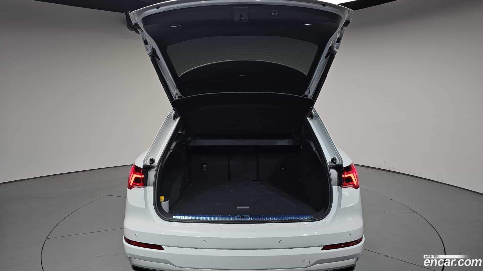 Q3 Audi 2020.11-OPTION-024