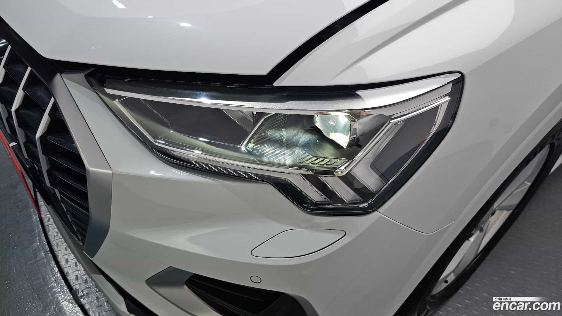 Q3 Audi 2020.11-OUTER-032