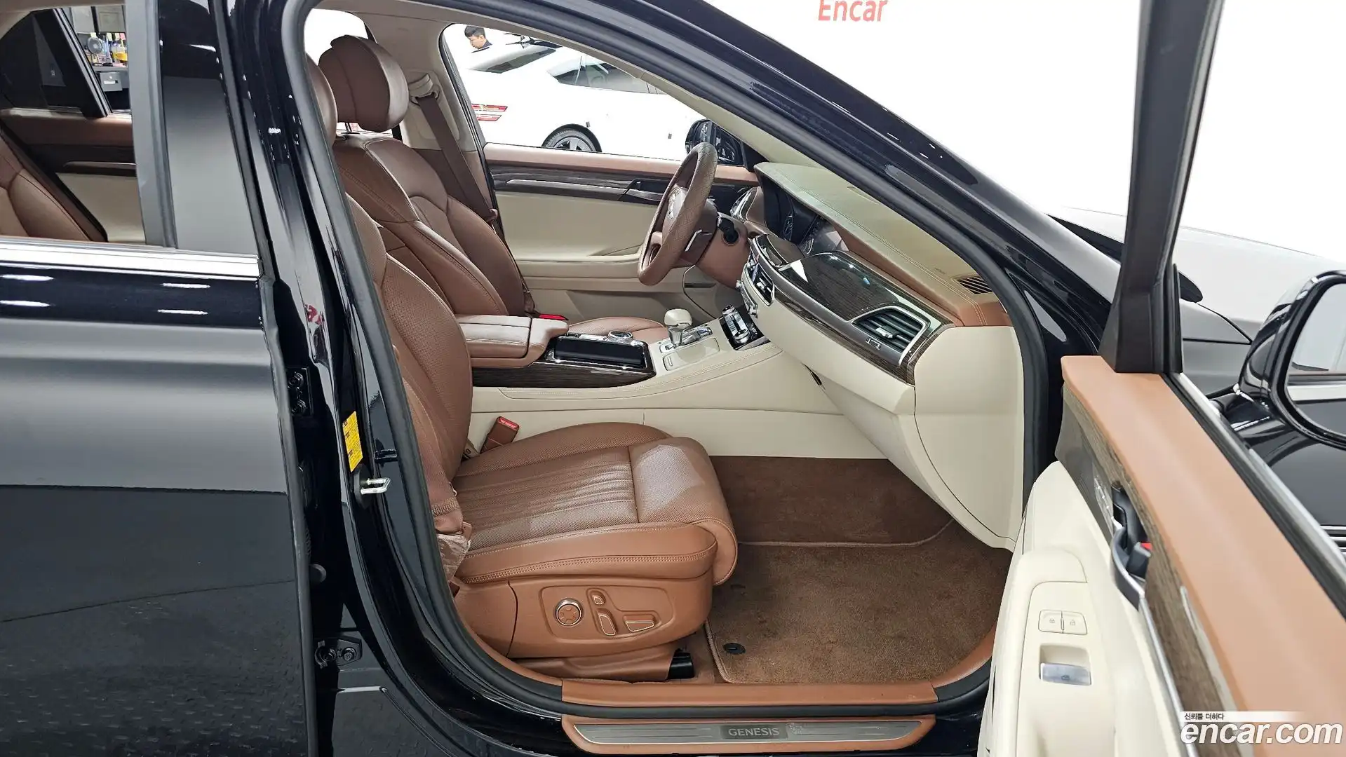 G90 Genesis 2020.3-INNER-036