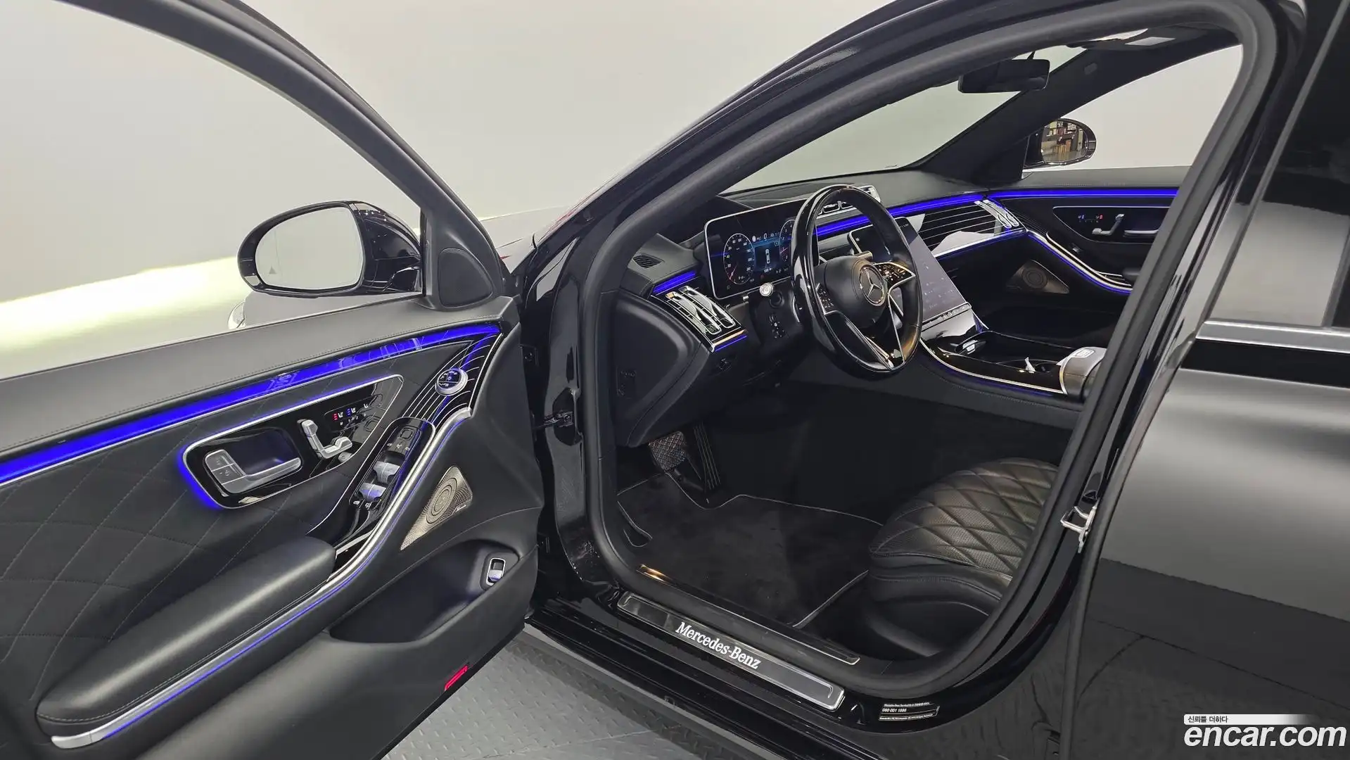 S-Class Mercedes-Benz 2022.3-INNER-010