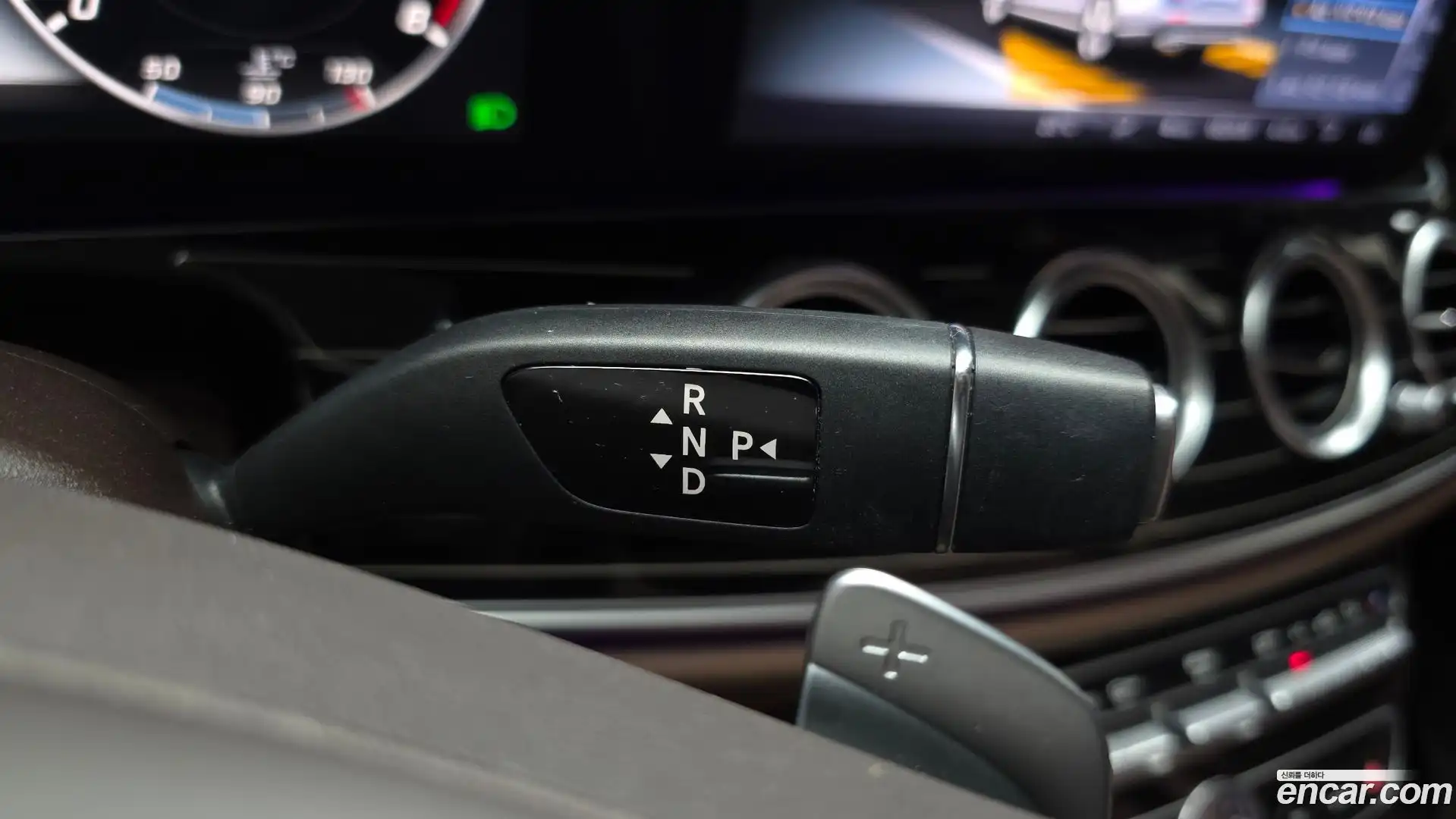 E-Class Mercedes-Benz 2017.3-INNER-009
