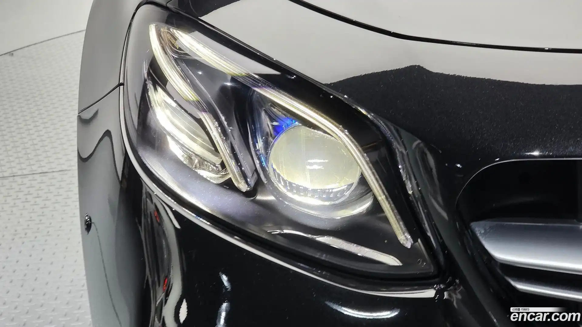 E-Class Mercedes-Benz 2019.11-OUTER-032
