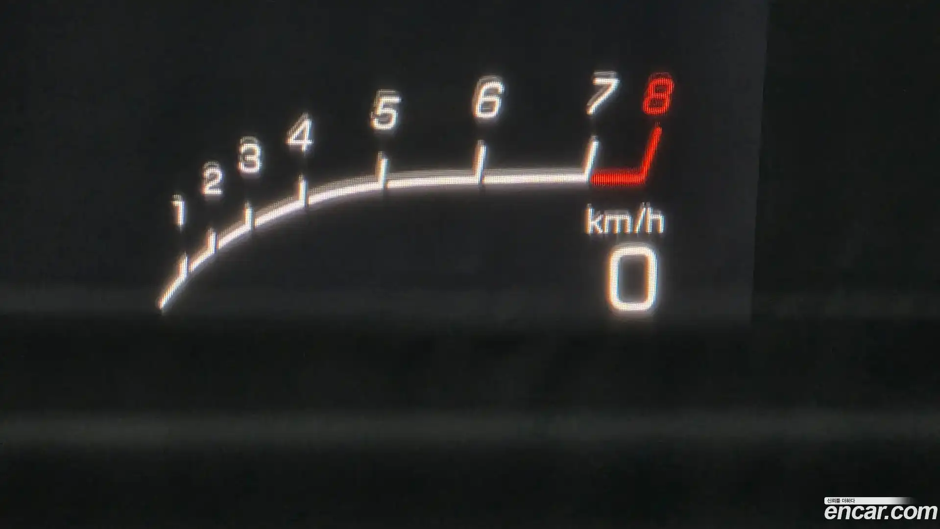 E-Class Mercedes-Benz 2019.11-OPTION-045