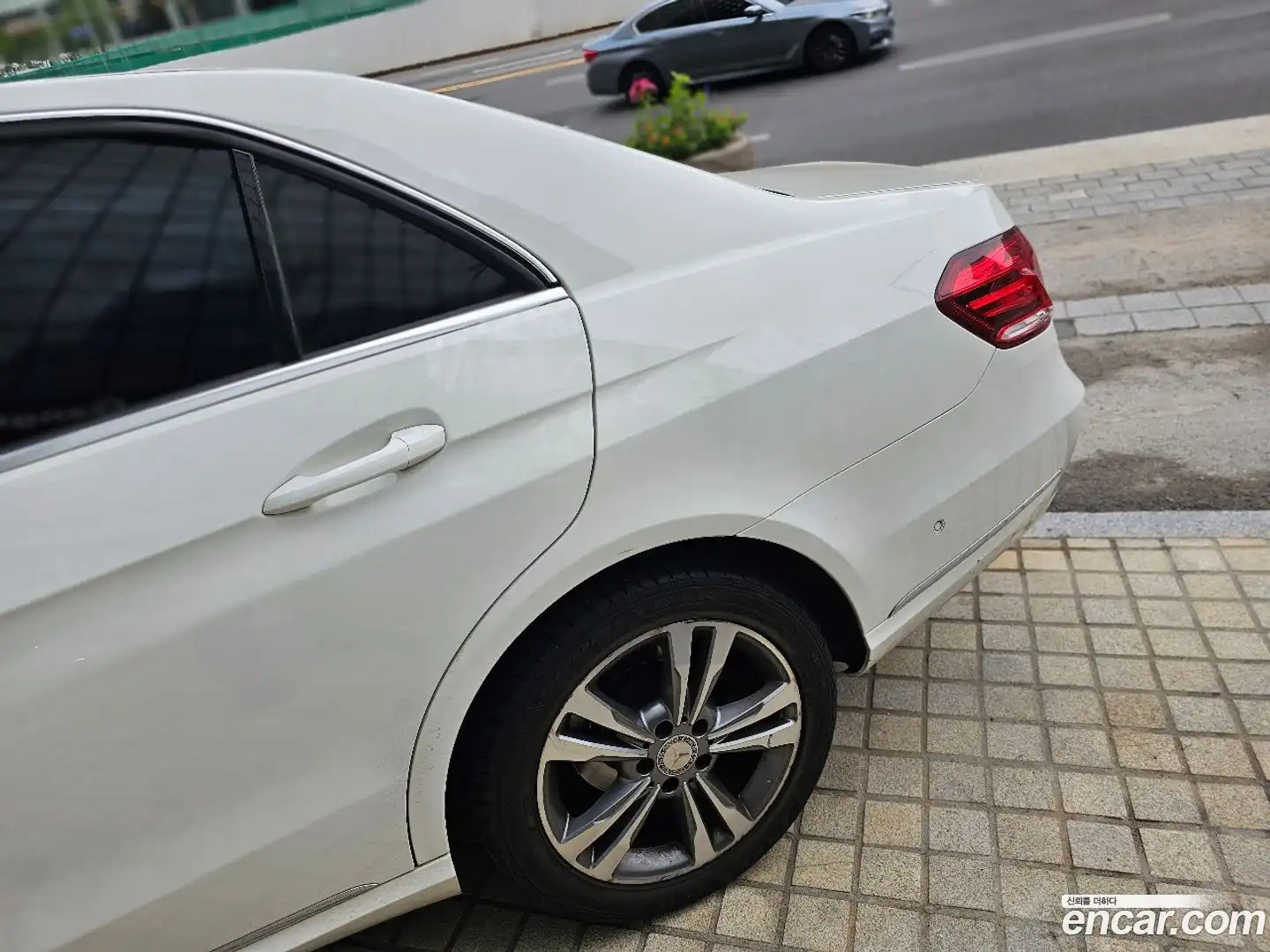 E-Class Mercedes-Benz 2015.4-OUTER-003