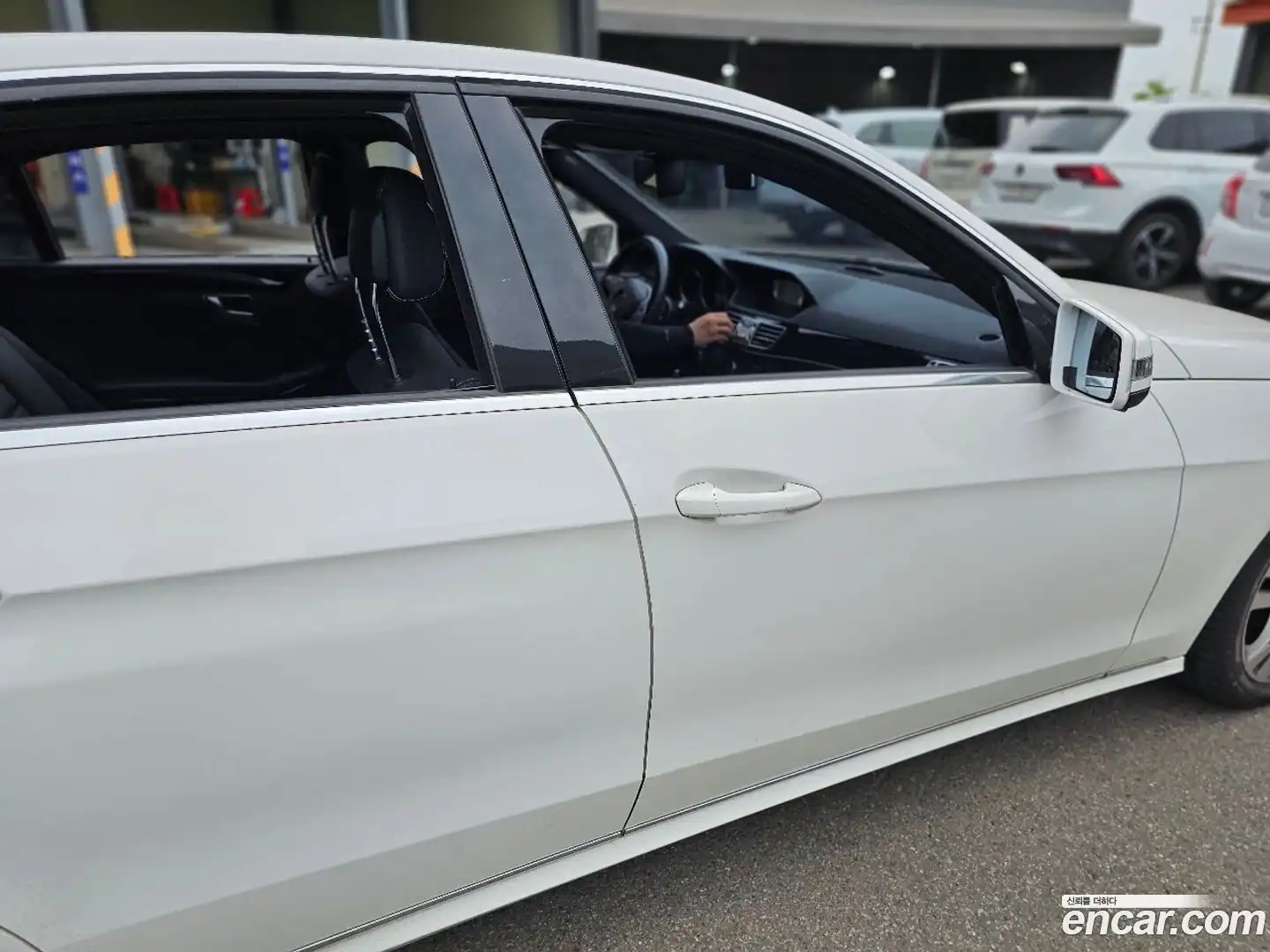 E-Class Mercedes-Benz 2015.4-OUTER-004