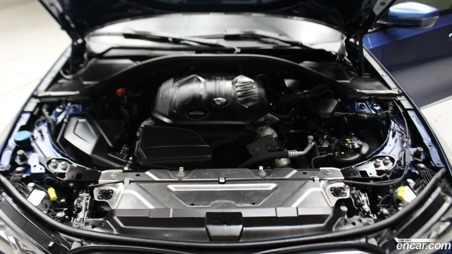 3-Series BMW 2023.5-OUTER-006