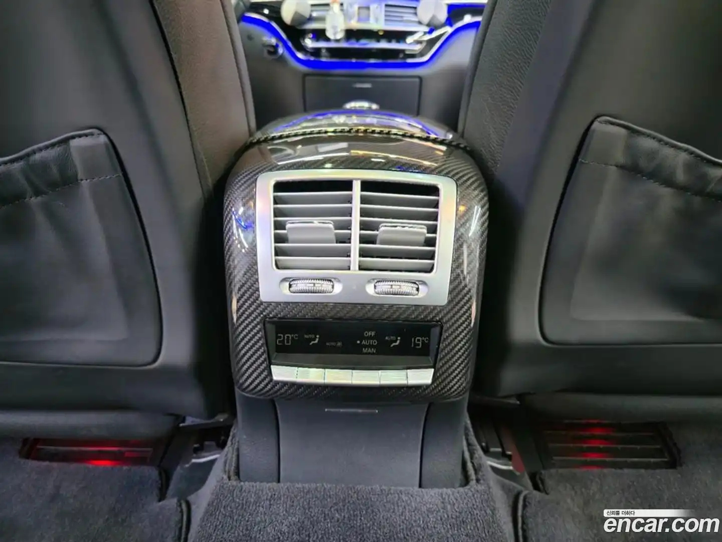 S-Class Mercedes-Benz 2009.11-OPTION-023