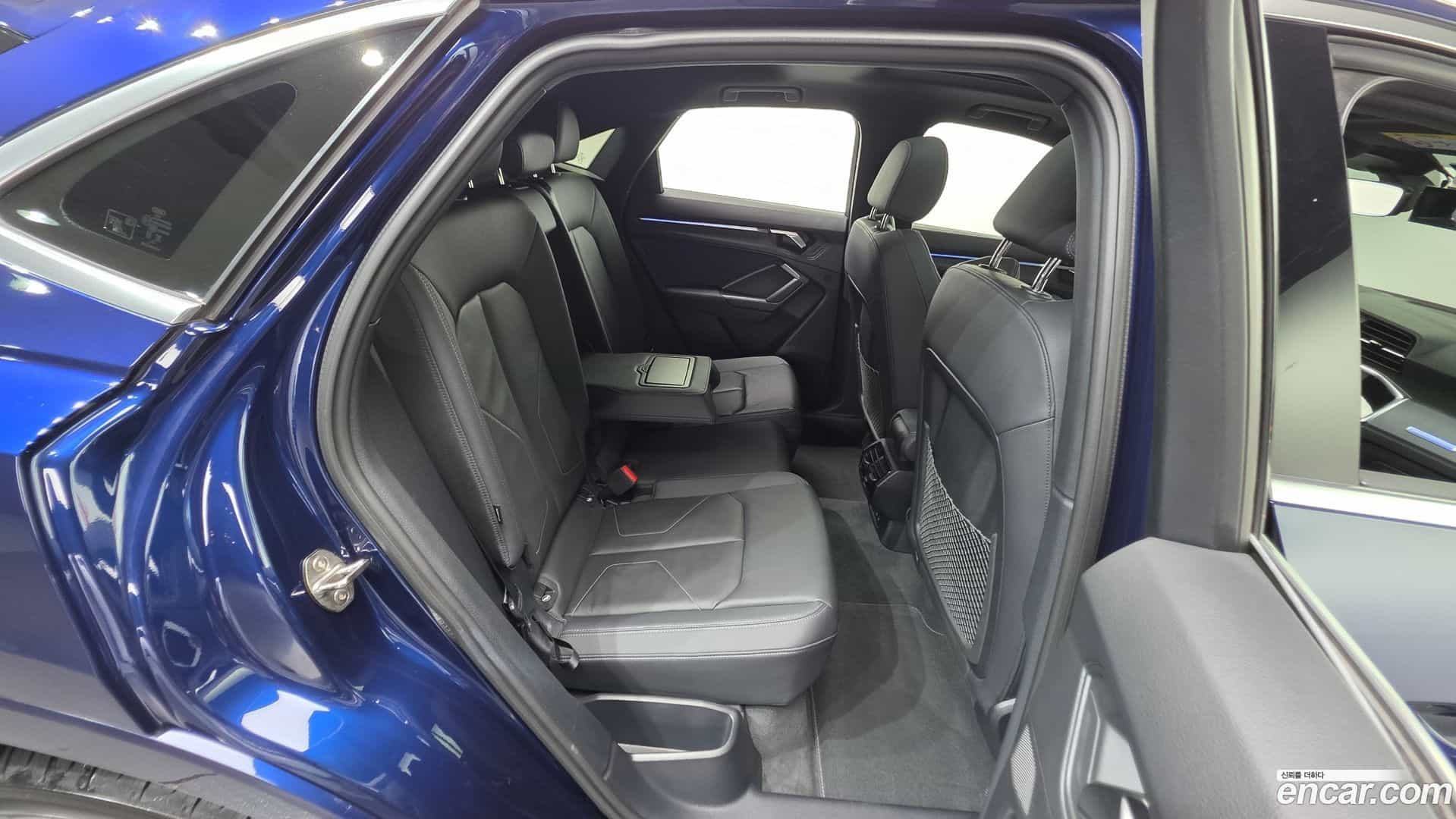 Q3 Audi 2023.11-OPTION-022