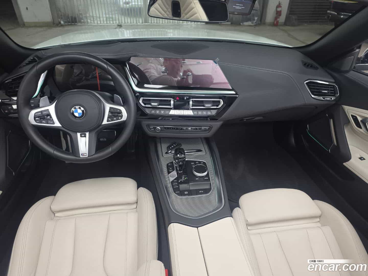 Z4 BMW 2025.8-INNER-007