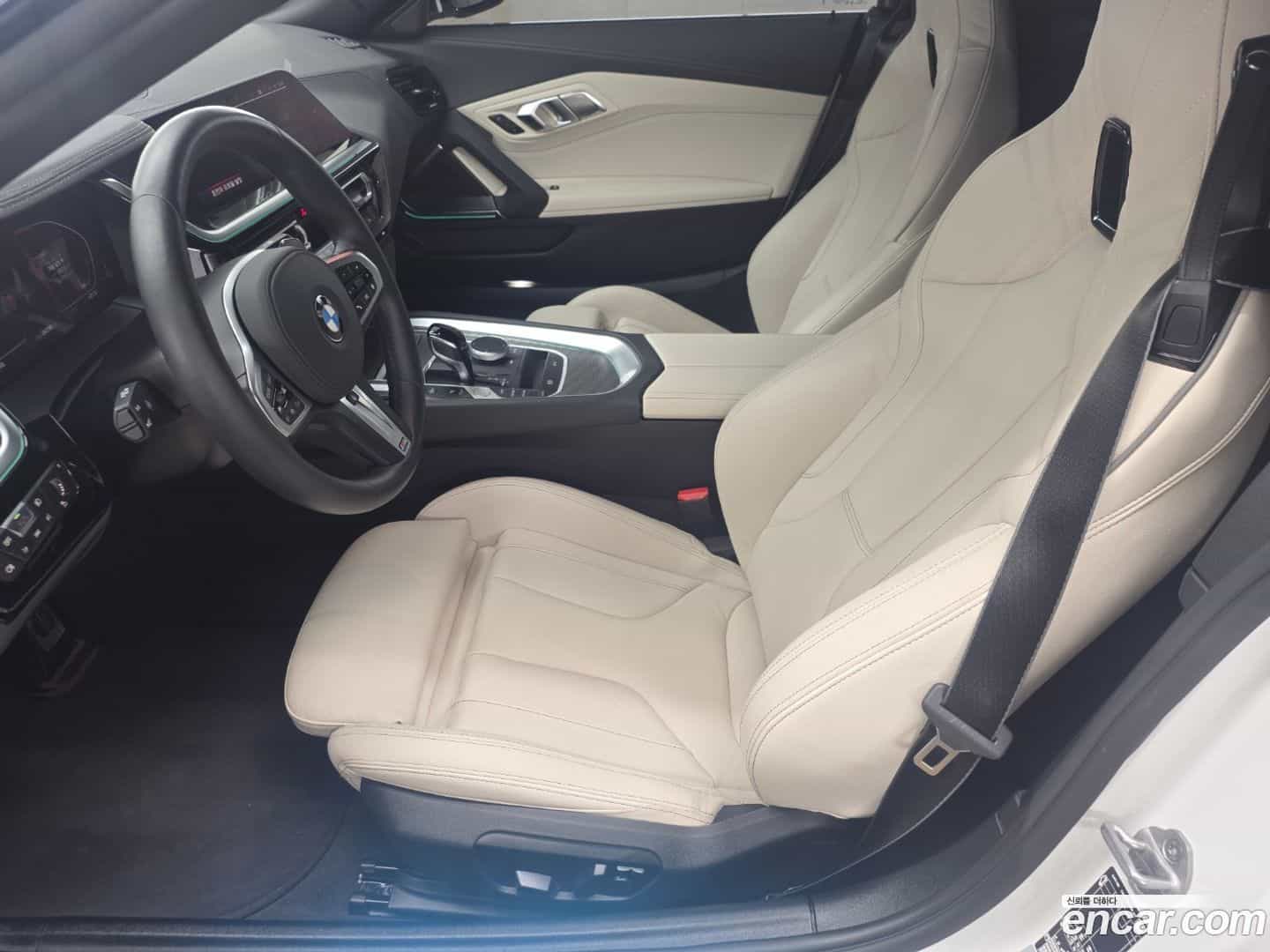 Z4 BMW 2025.8-INNER-010