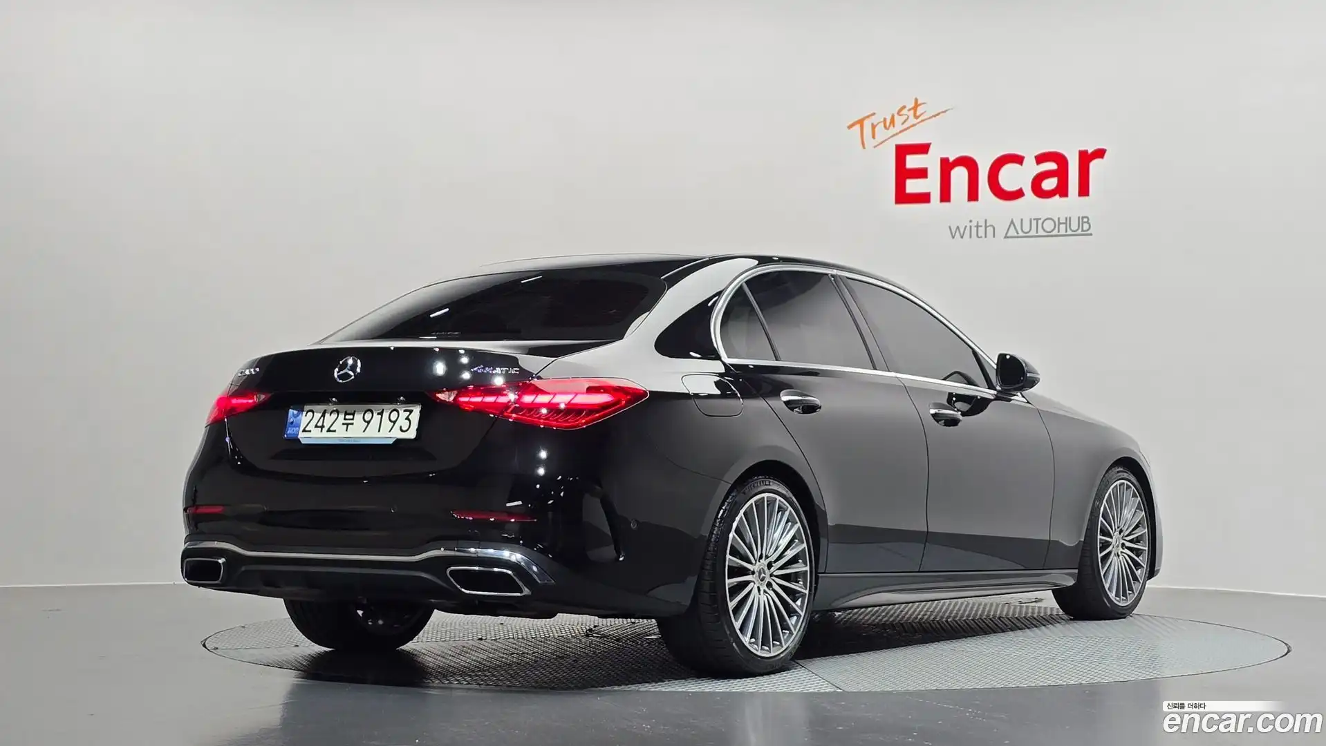 C-Class Mercedes-Benz 2024.2-OUTER-002